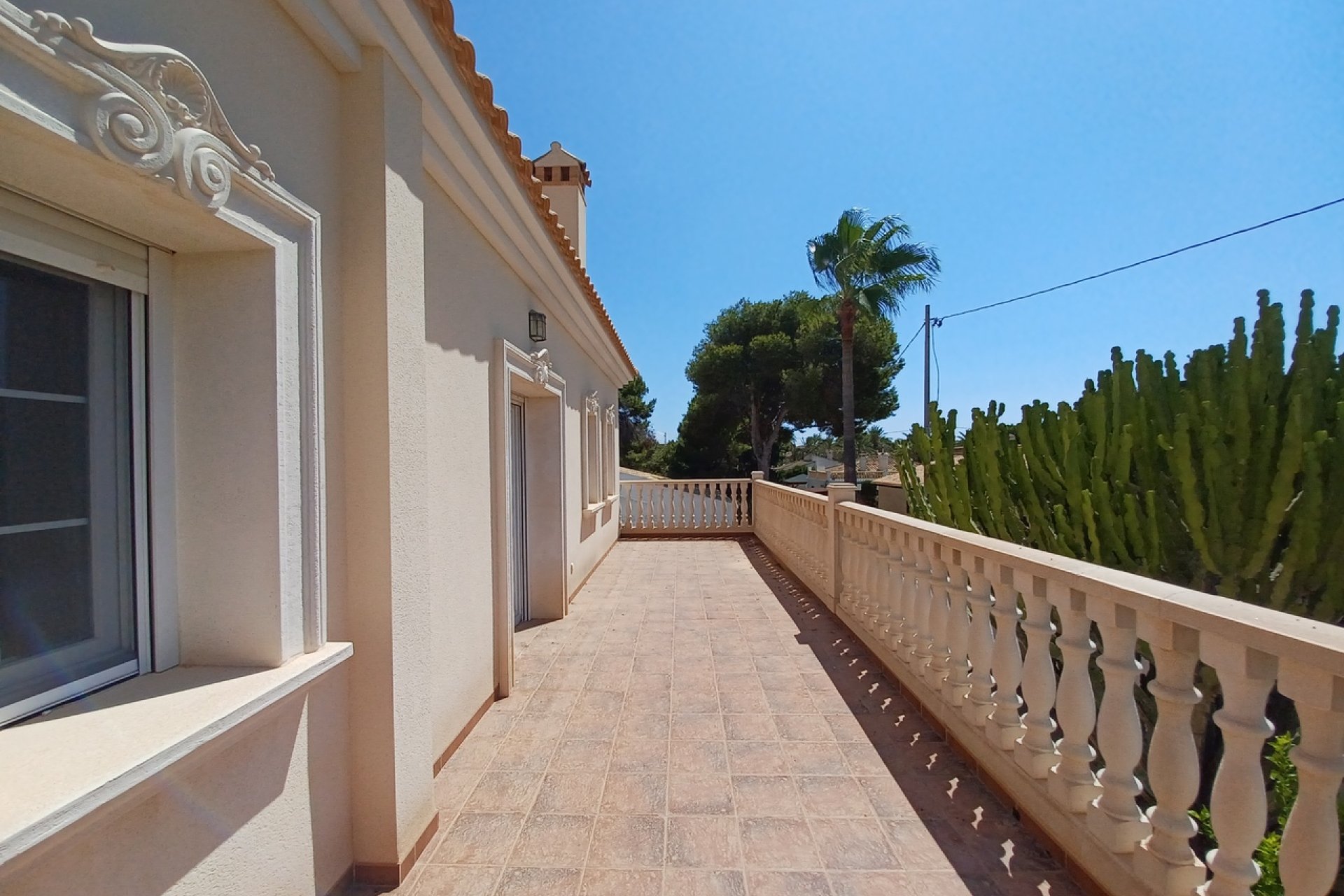 Bestaande bouw - Villa -
Cabo Roig