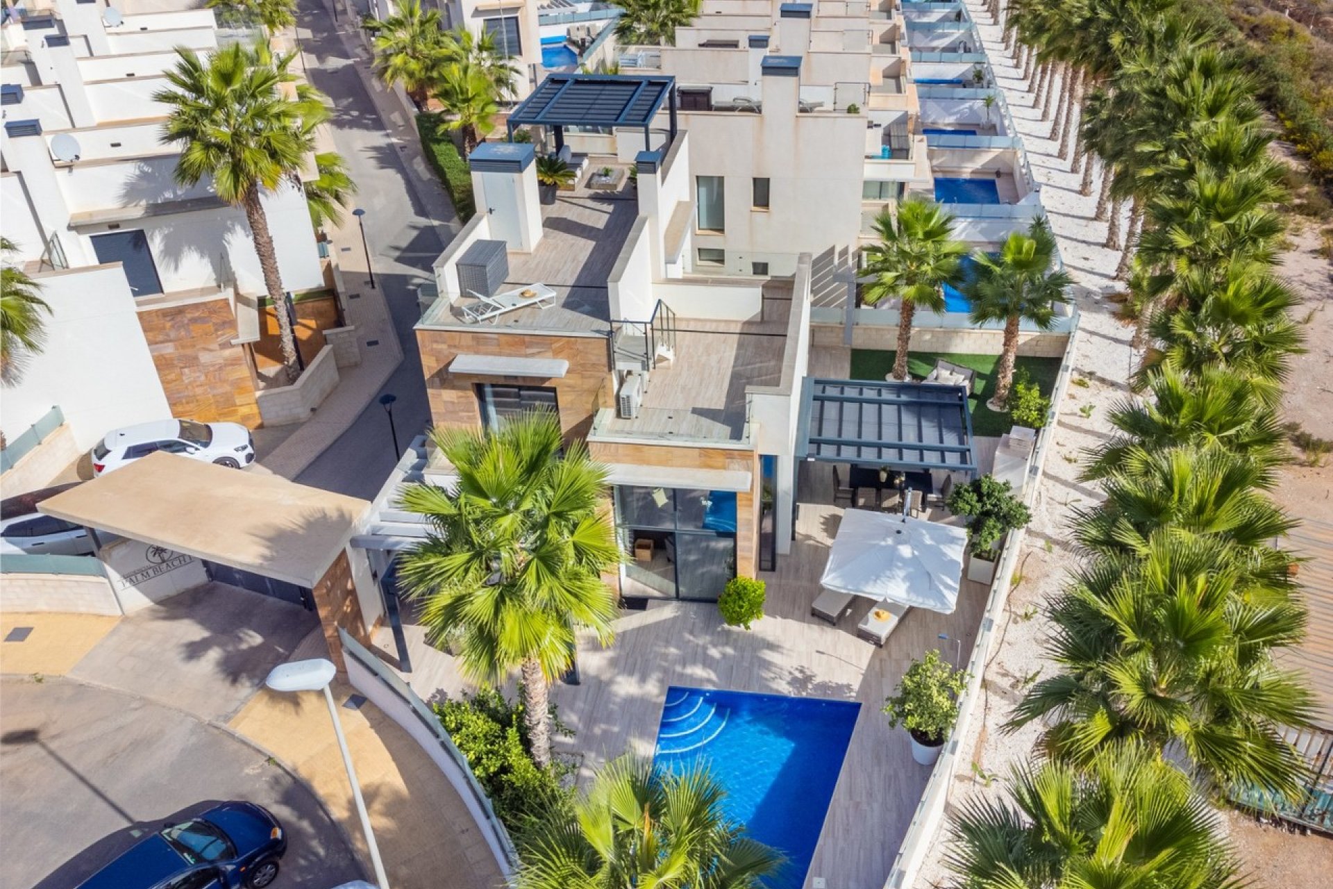 Bestaande bouw - Villa -
Cabo Roig