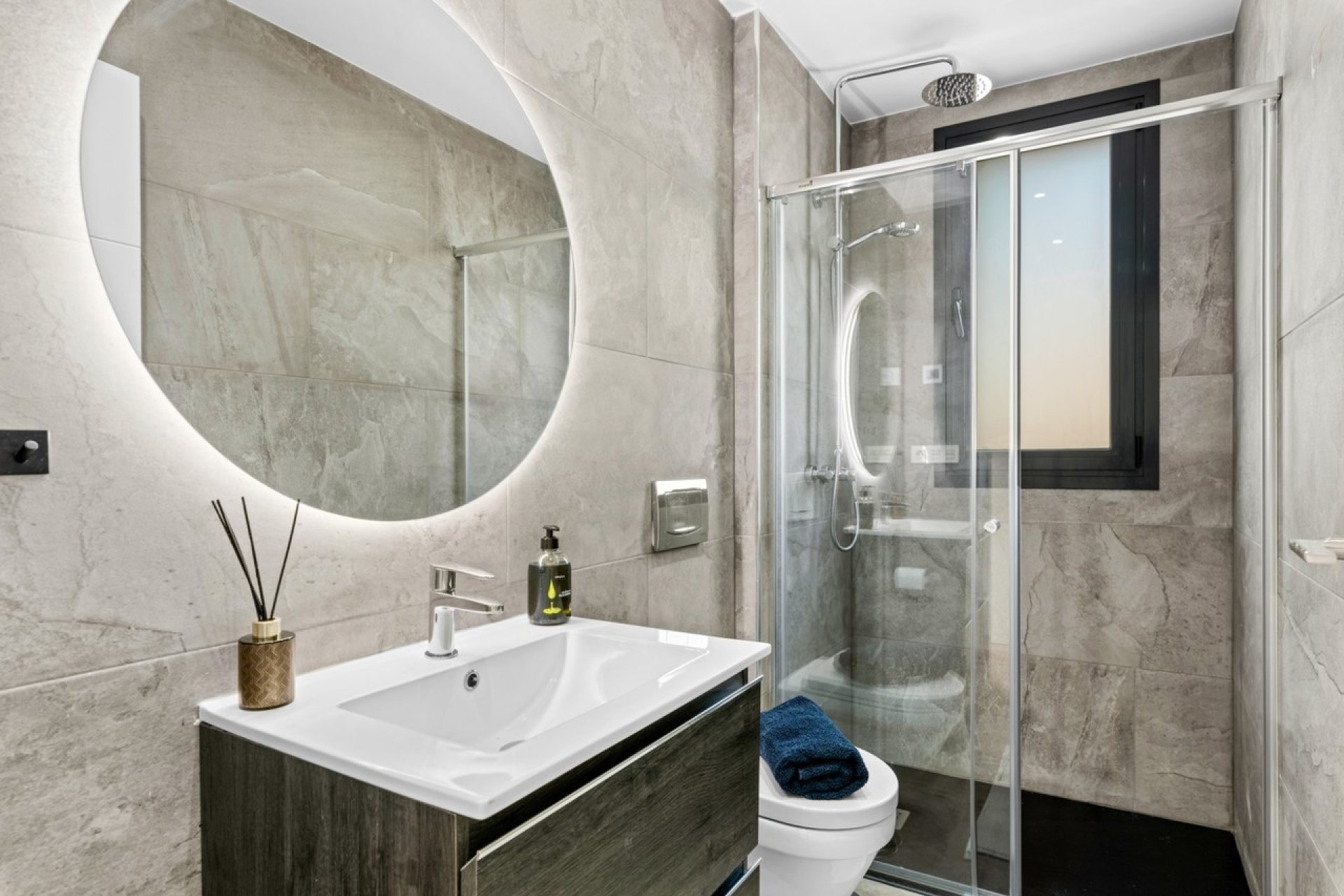 Bestaande bouw - Villa -
Cabo Roig