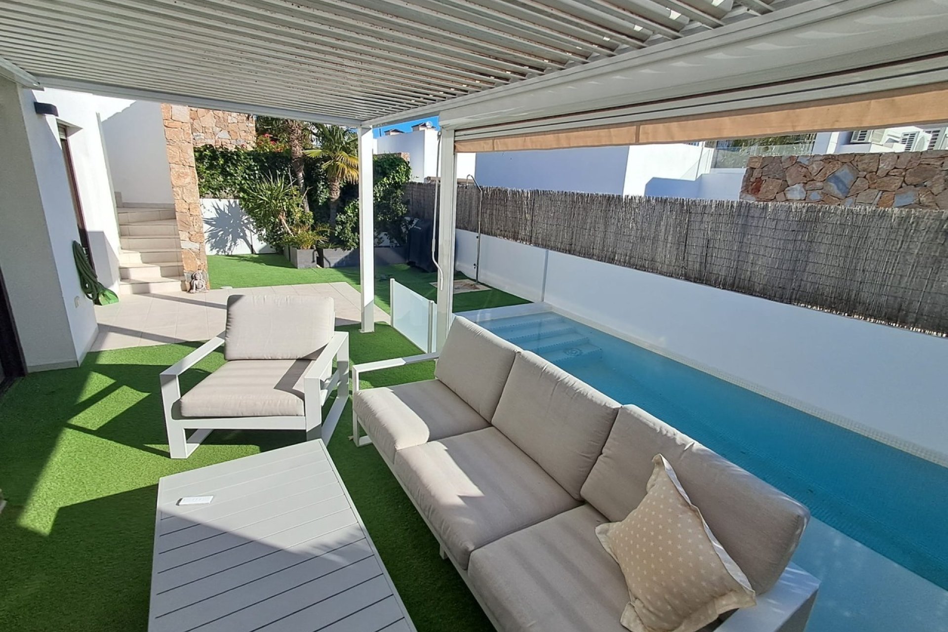 Bestaande bouw - Villa -
Cabo Roig