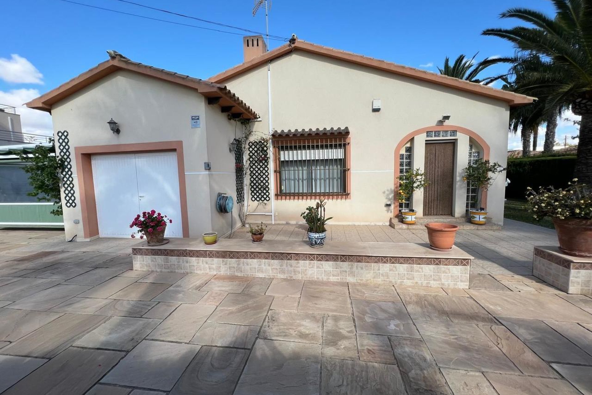 Bestaande bouw - Villa -
Cabo Roig