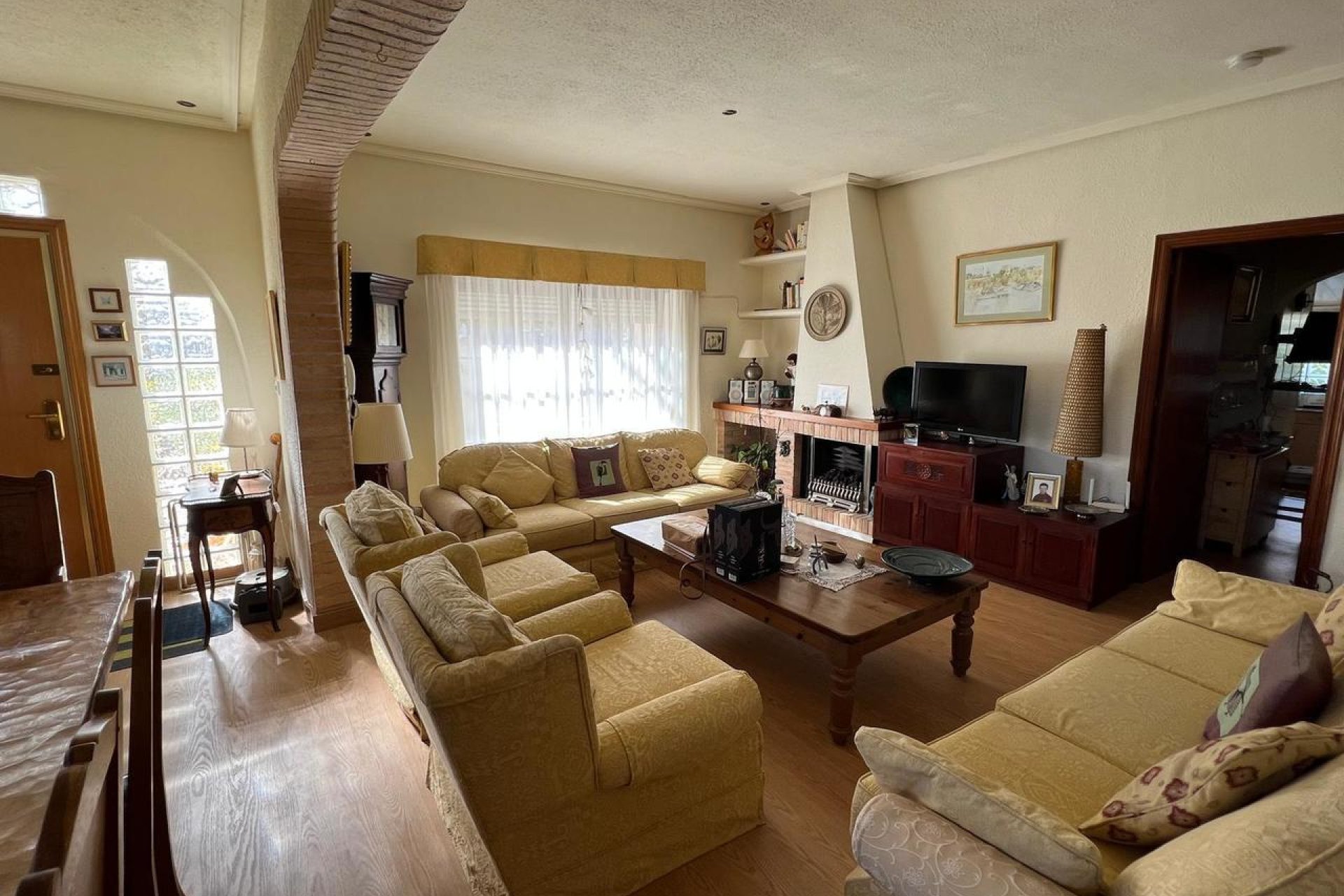 Bestaande bouw - Villa -
Cabo Roig