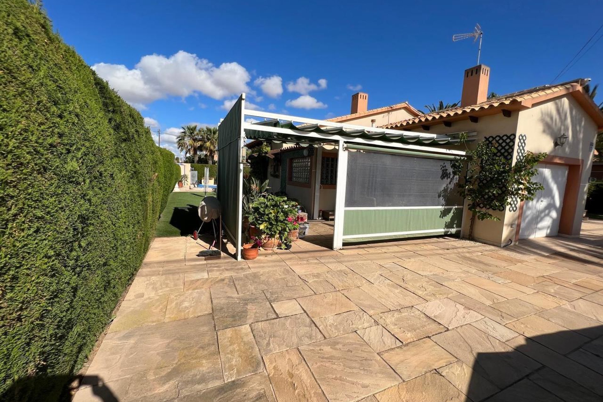 Bestaande bouw - Villa -
Cabo Roig