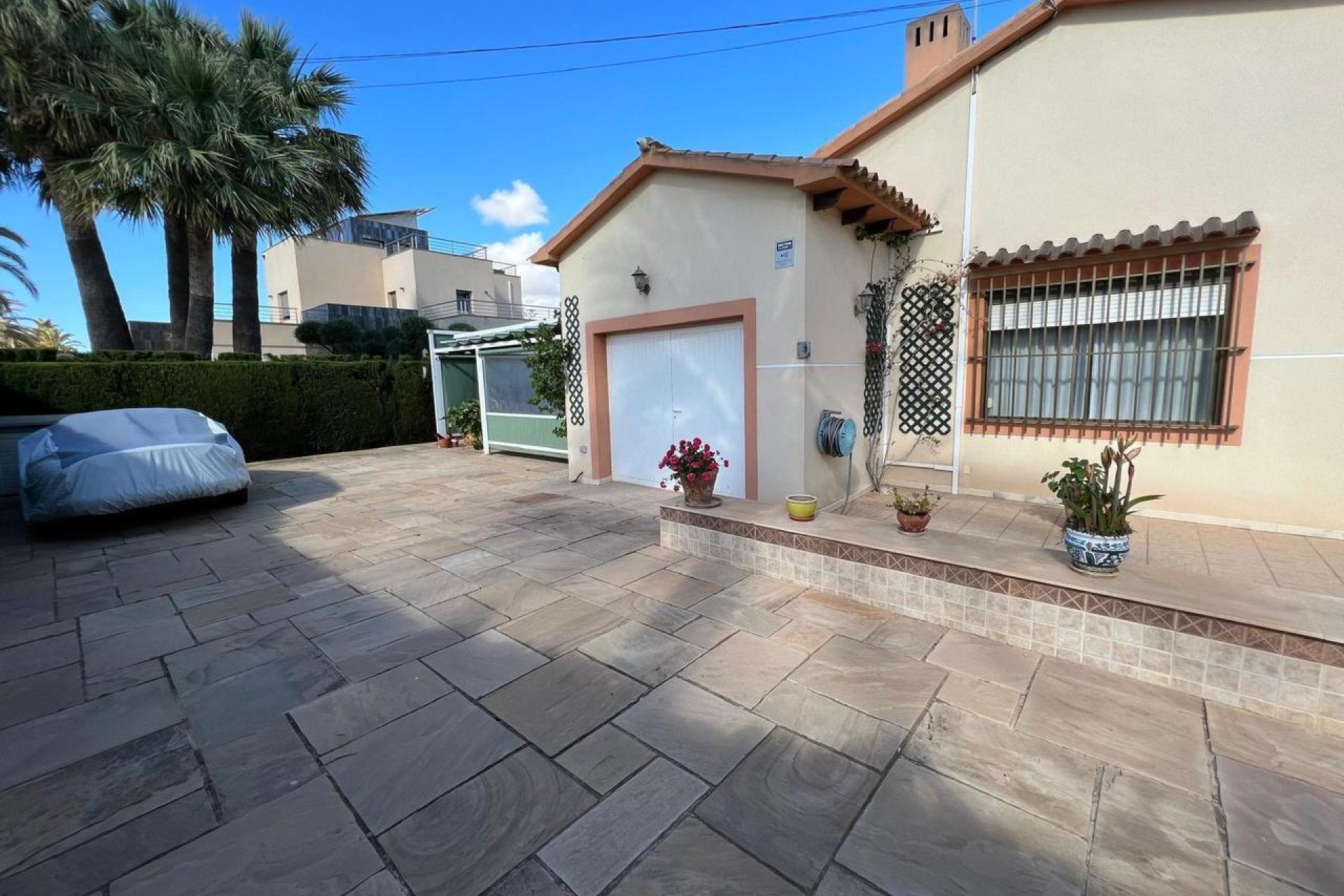 Bestaande bouw - Villa -
Cabo Roig