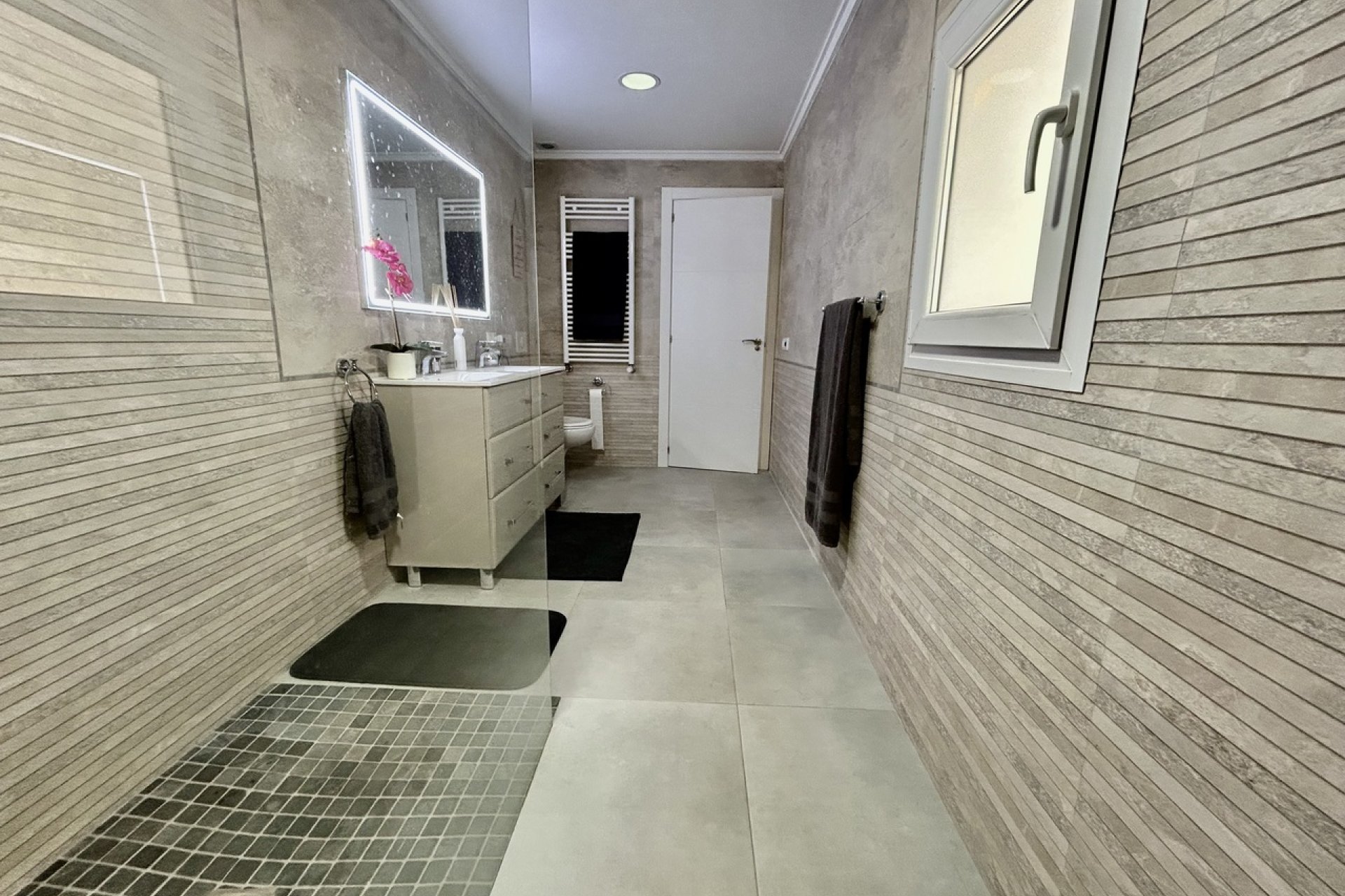 Bestaande bouw - Villa -
Cabo Roig