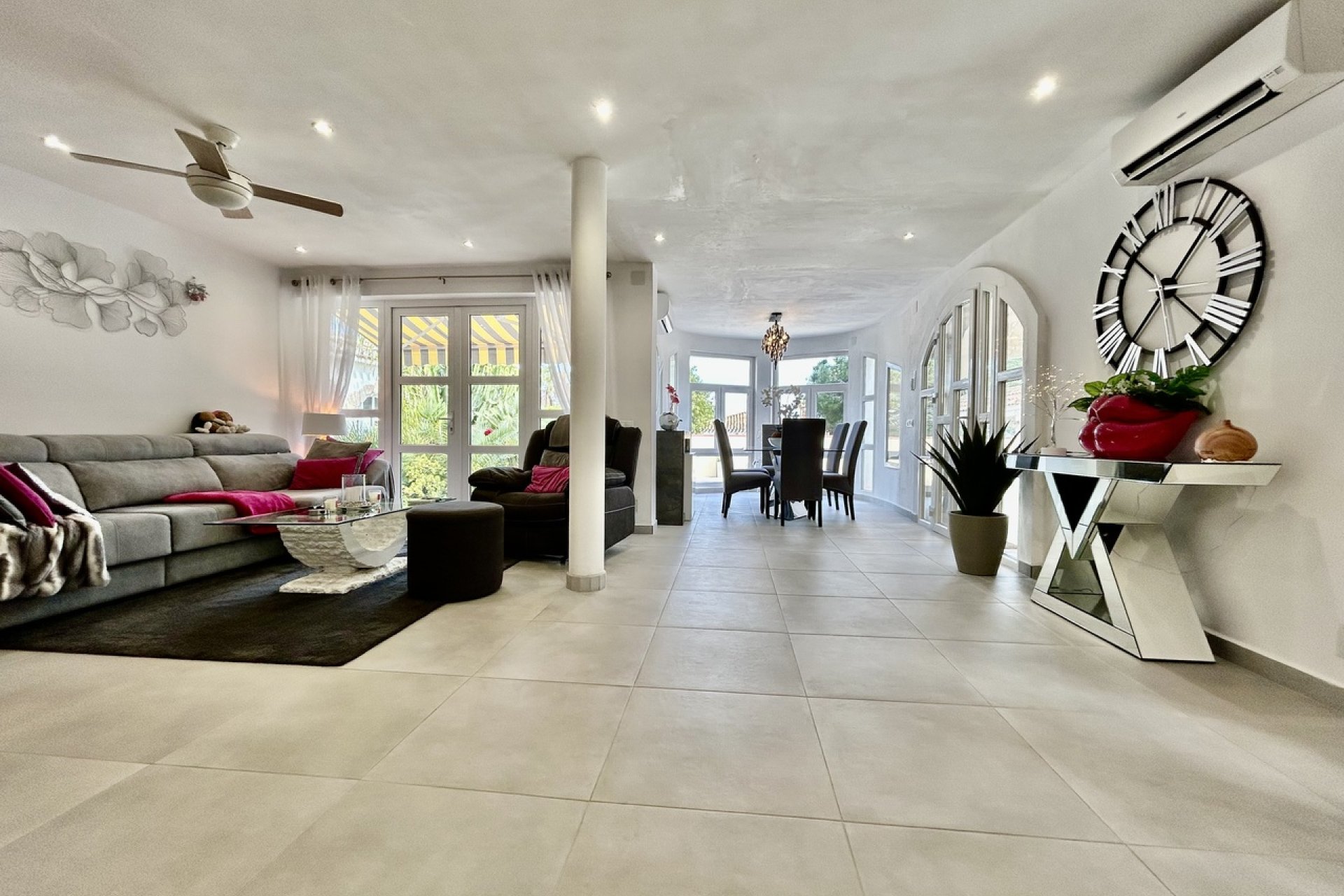 Bestaande bouw - Villa -
Cabo Roig