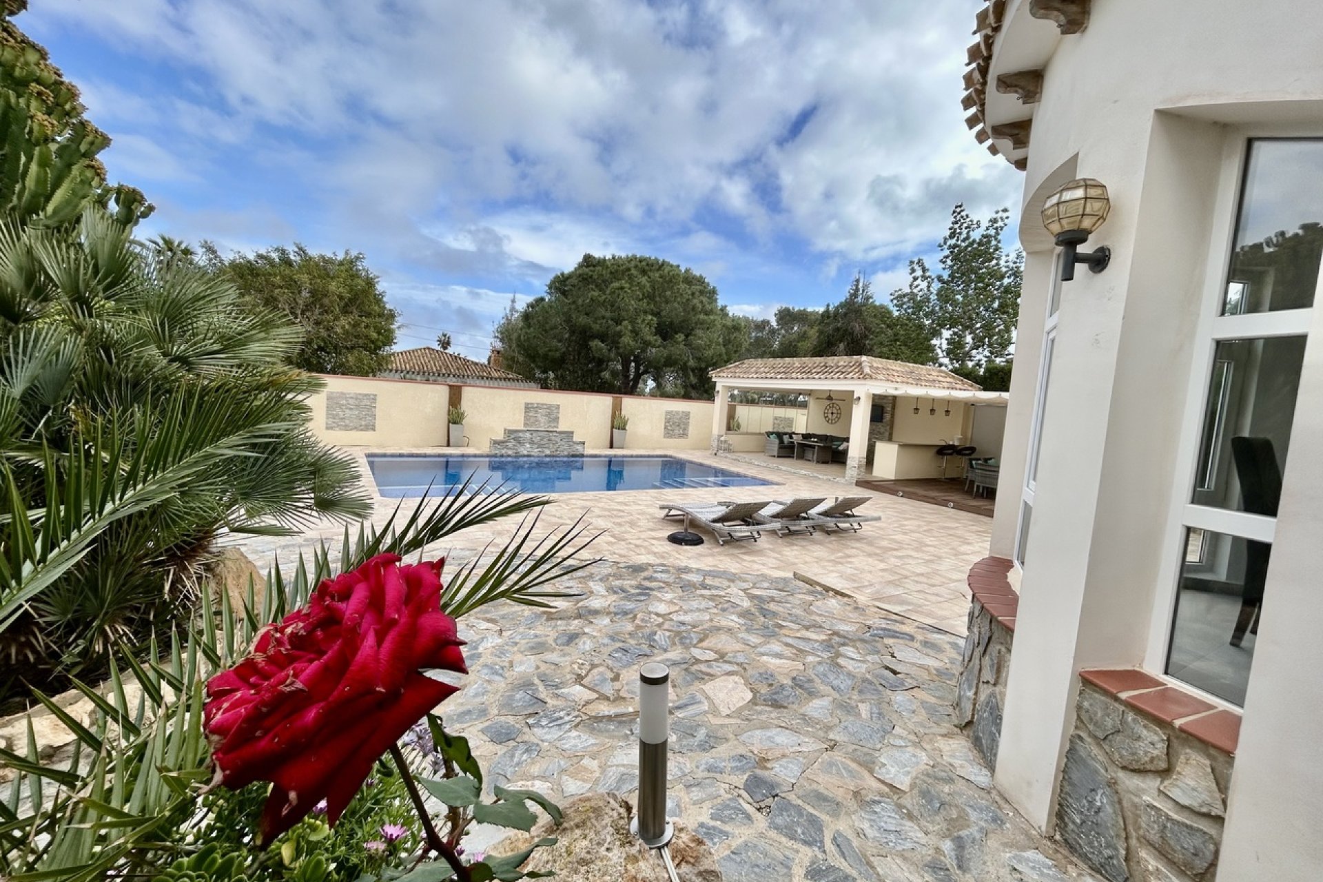 Bestaande bouw - Villa -
Cabo Roig