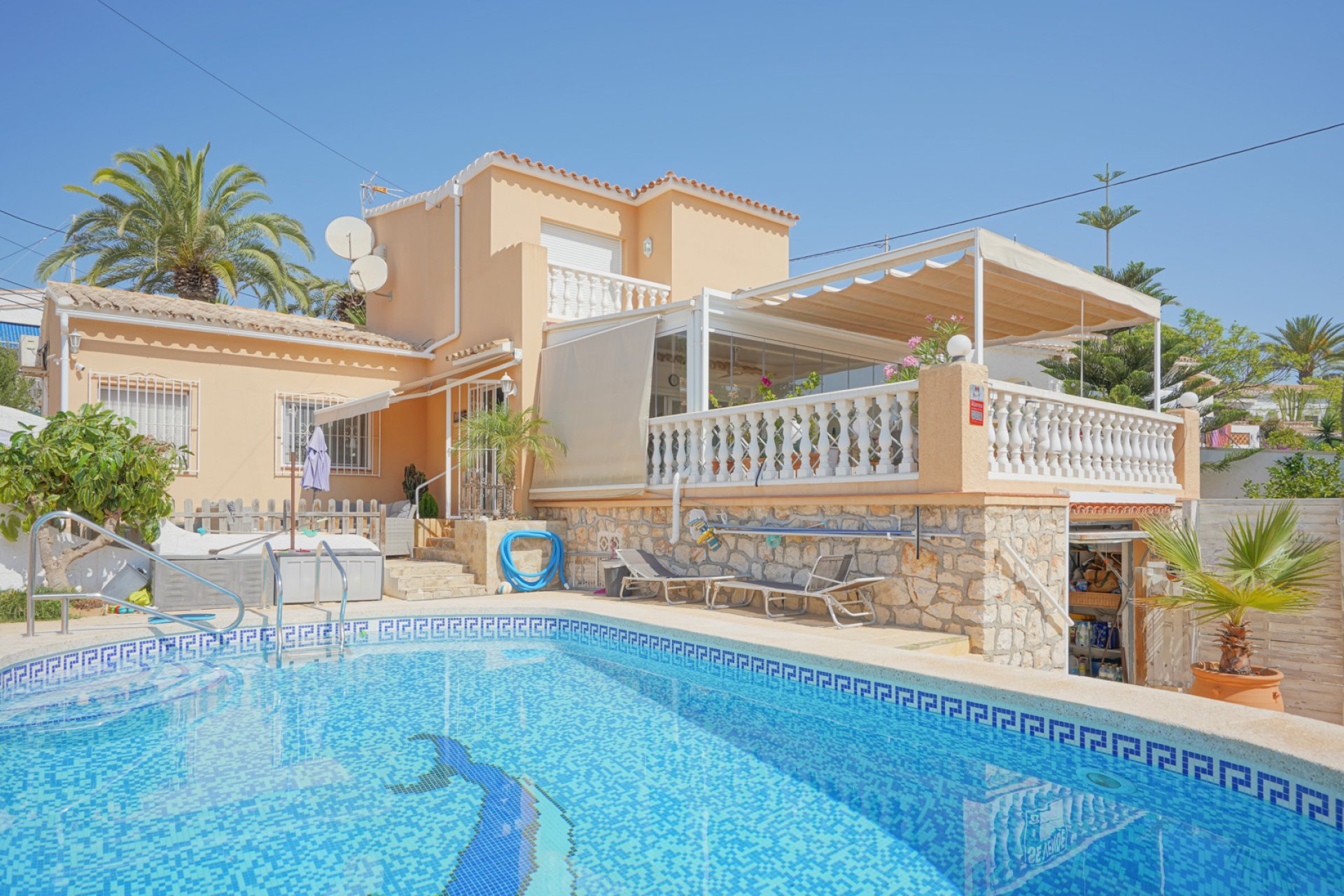 Bestaande bouw - Villa -
Calpe - Partida Calalga