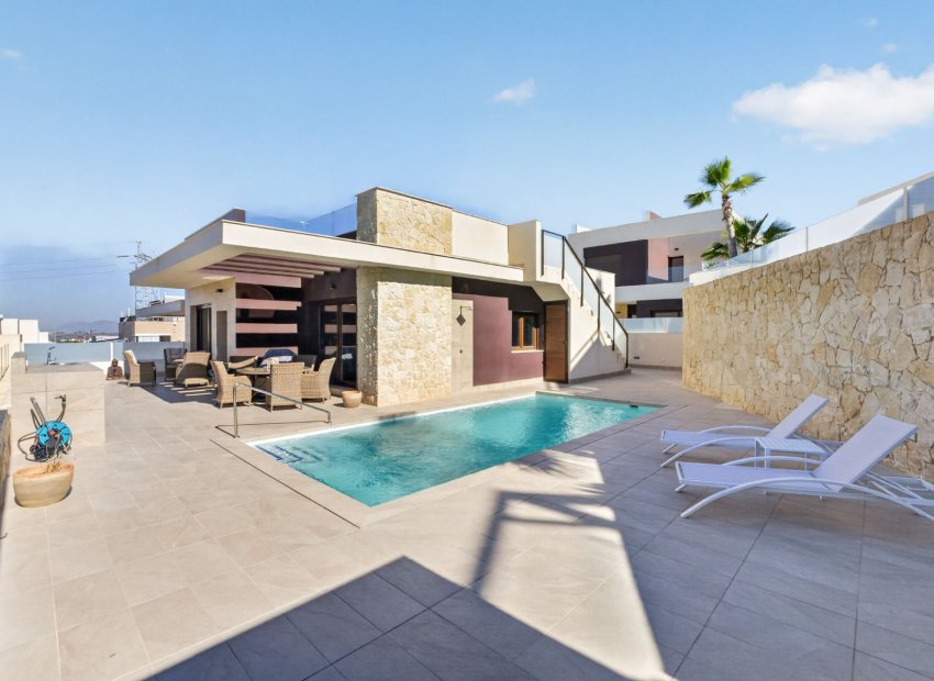 Bestaande bouw - Villa -
Ciudad Quesada - Alicante
