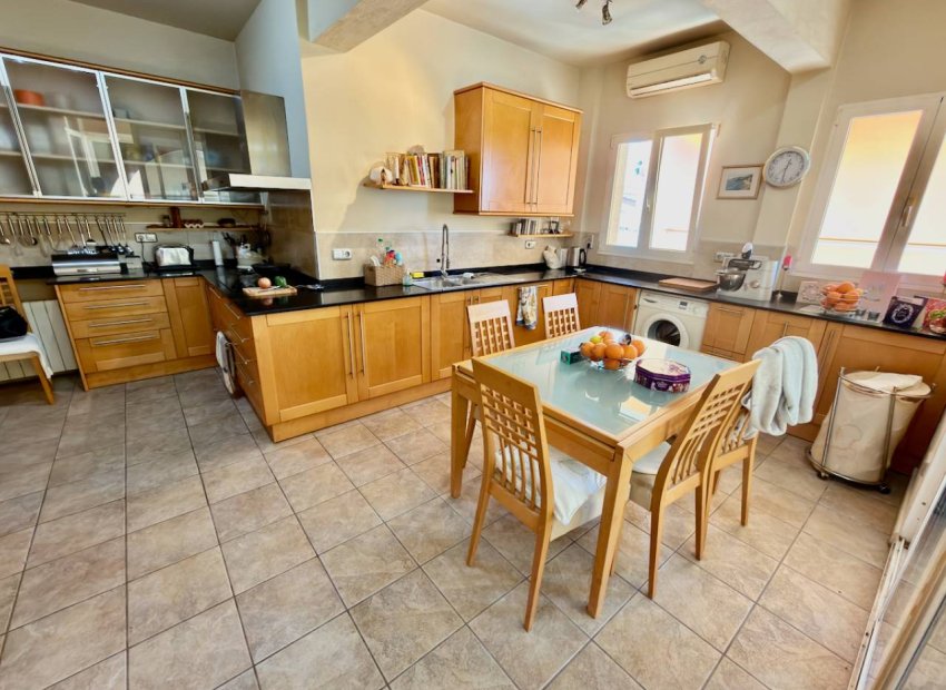 Bestaande bouw - Villa -
Ciudad Quesada