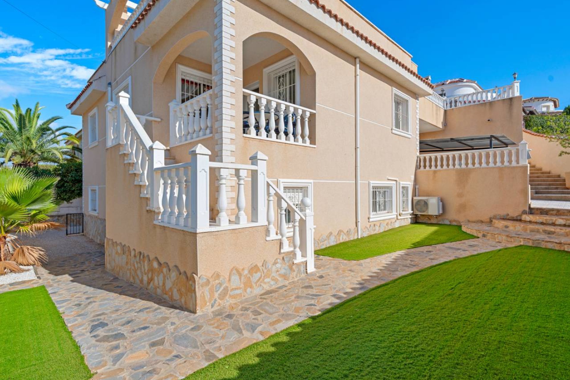Bestaande bouw - Villa -
Ciudad Quesada