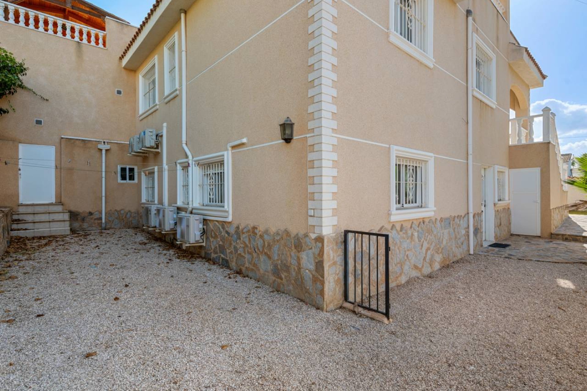 Bestaande bouw - Villa -
Ciudad Quesada