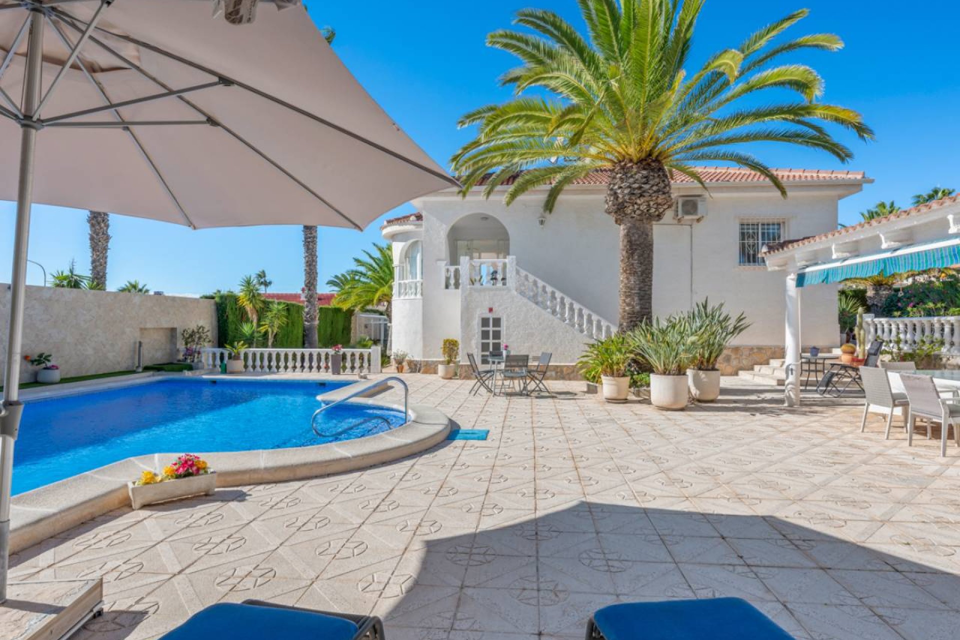 Bestaande bouw - Villa -
Ciudad Quesada
