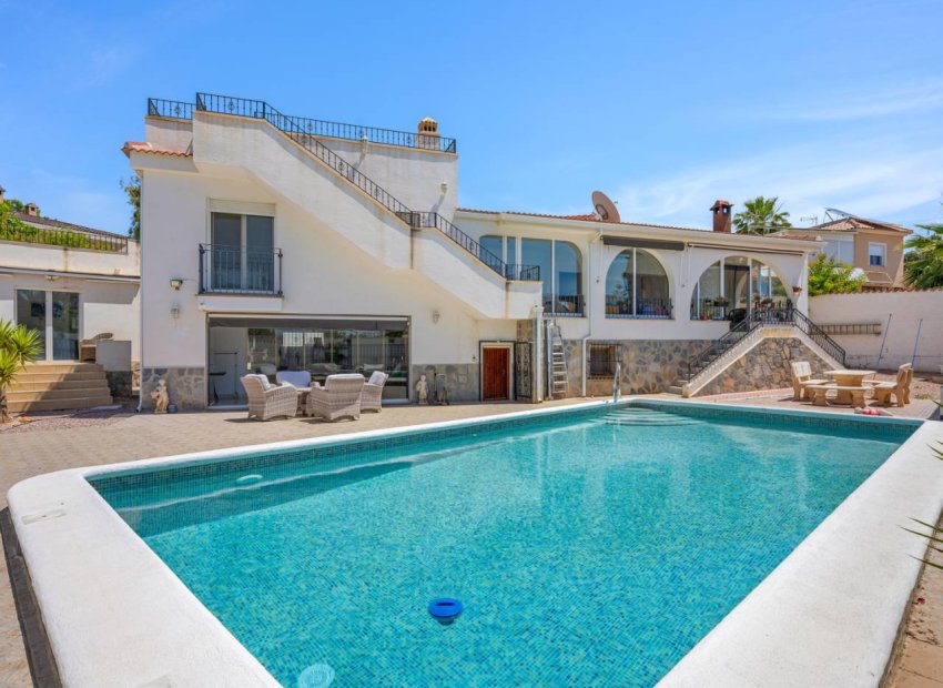 Bestaande bouw - Villa -
Ciudad Quesada