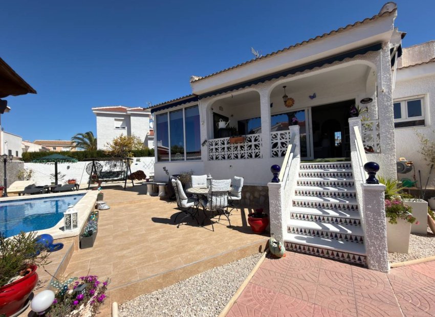 Bestaande bouw - Villa -
Ciudad Quesada