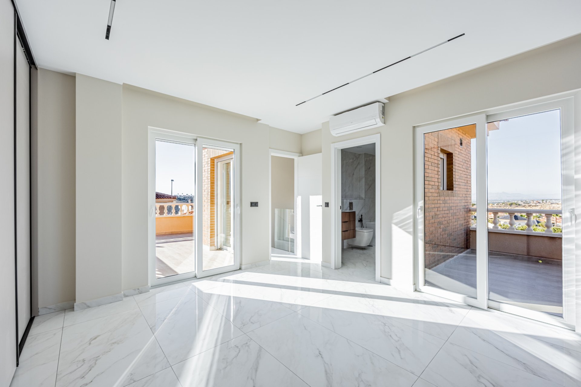 Bestaande bouw - Villa -
Cuidad Quesada