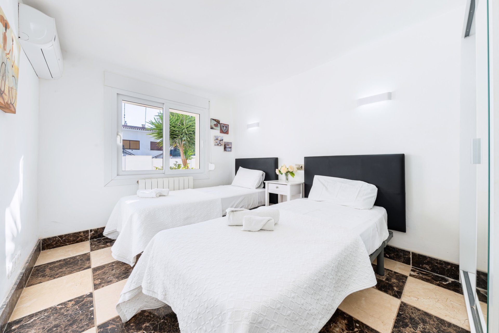 Bestaande bouw - Villa -
Dehesa De Campoamor
