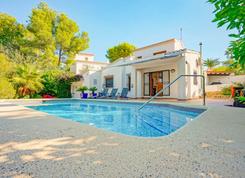 Bestaande bouw - Villa -
Denia - Corral de Calafat