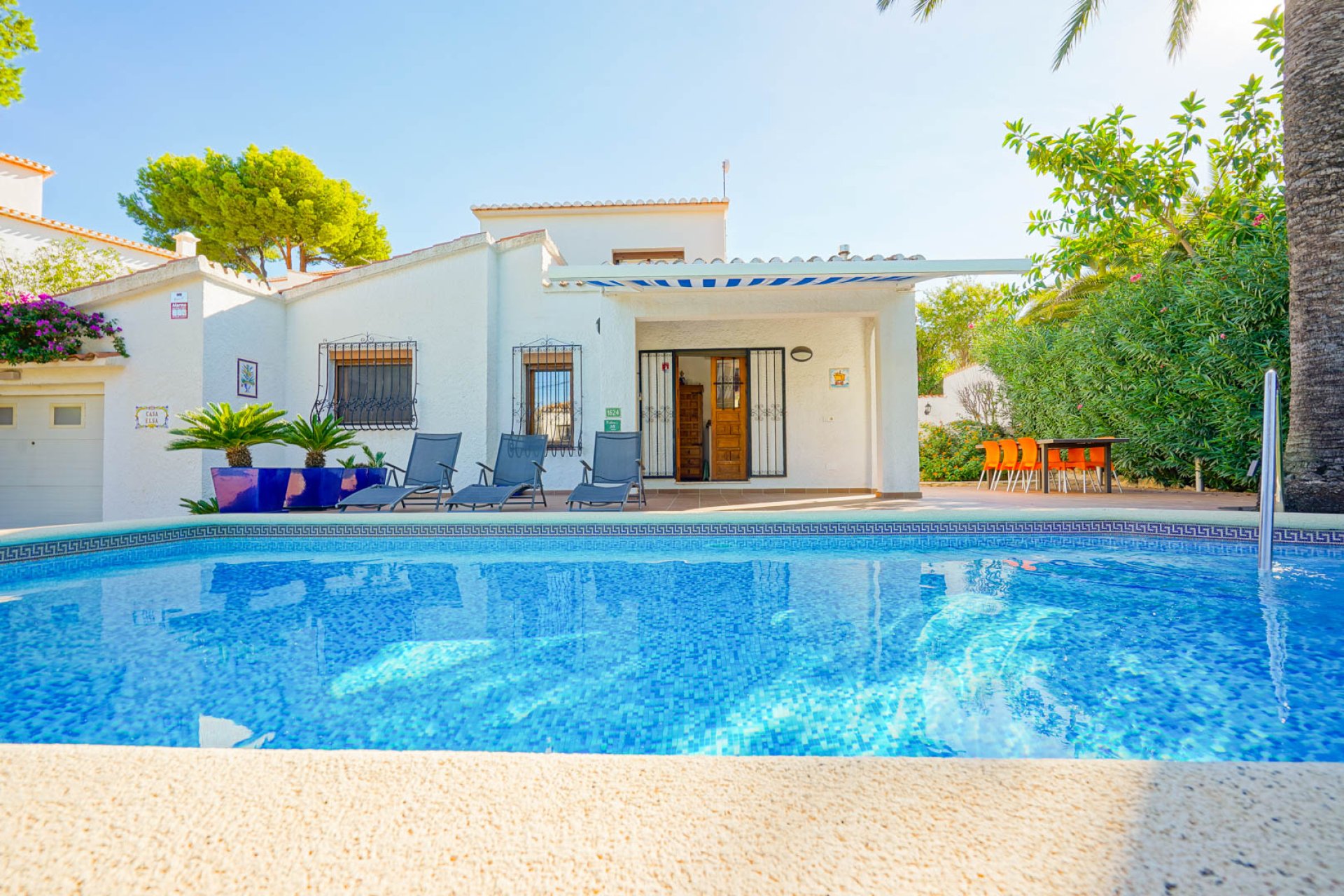 Bestaande bouw - Villa -
Denia - Corral de Calafat