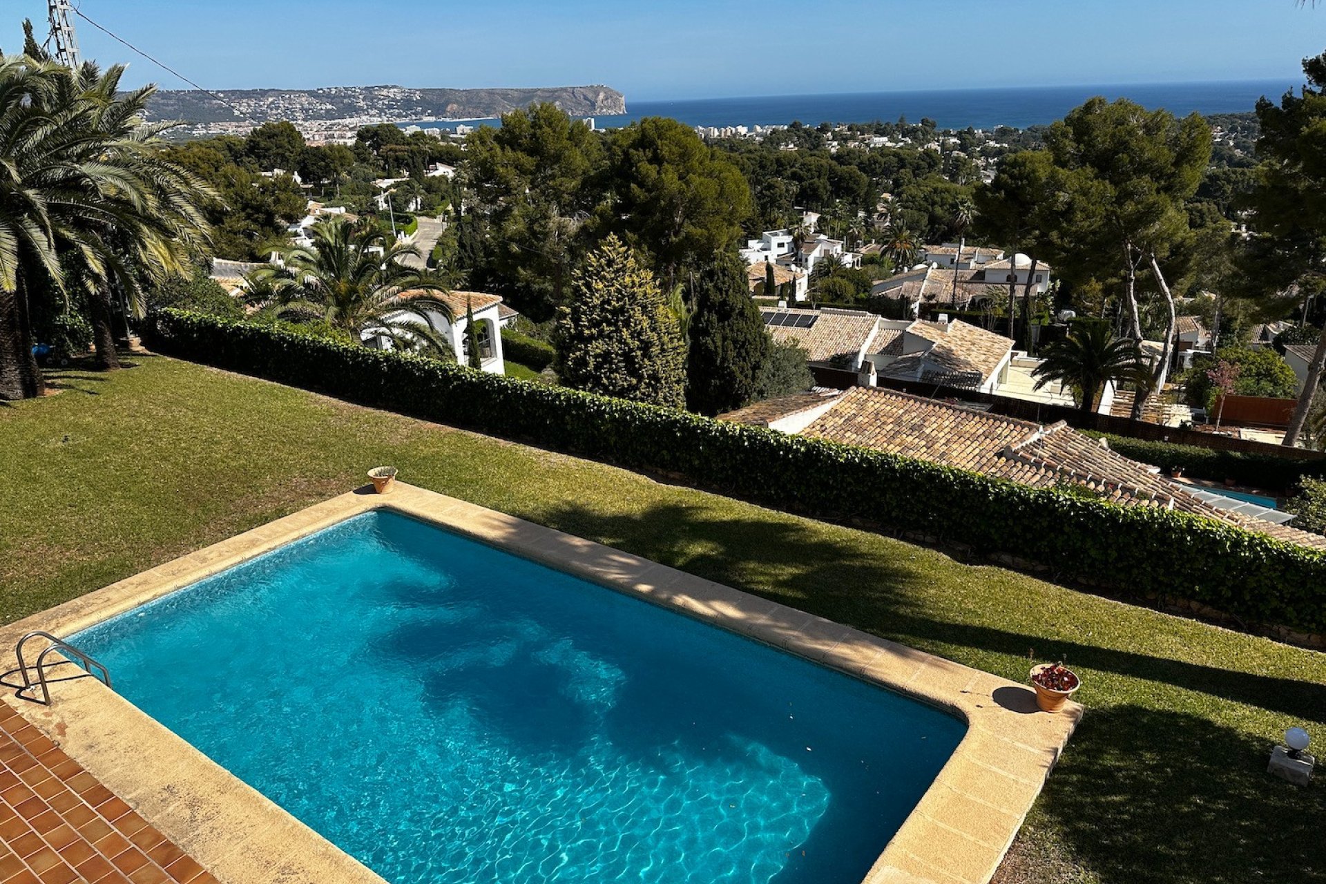 Bestaande bouw - Villa -
Jávea - Pinosol