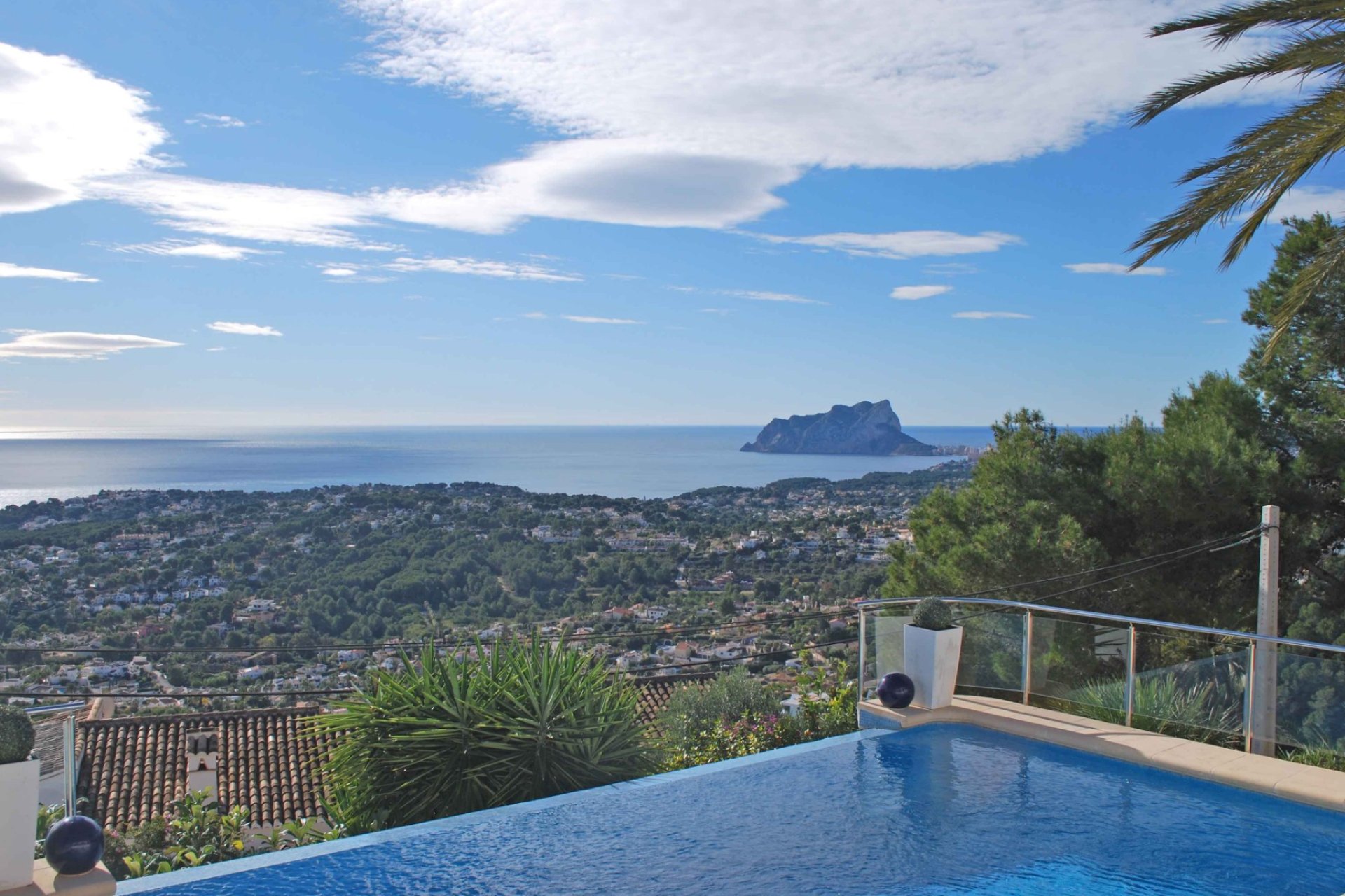 Bestaande bouw - Villa -
Moraira - Benimeit