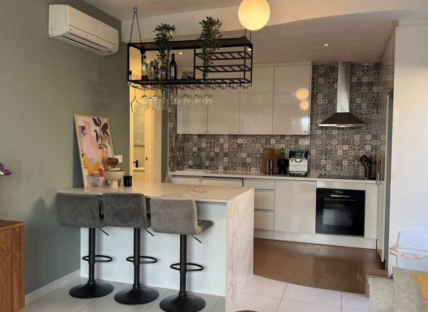 Bestaande bouw - Villa -
Orihuela Costa - La Zenia