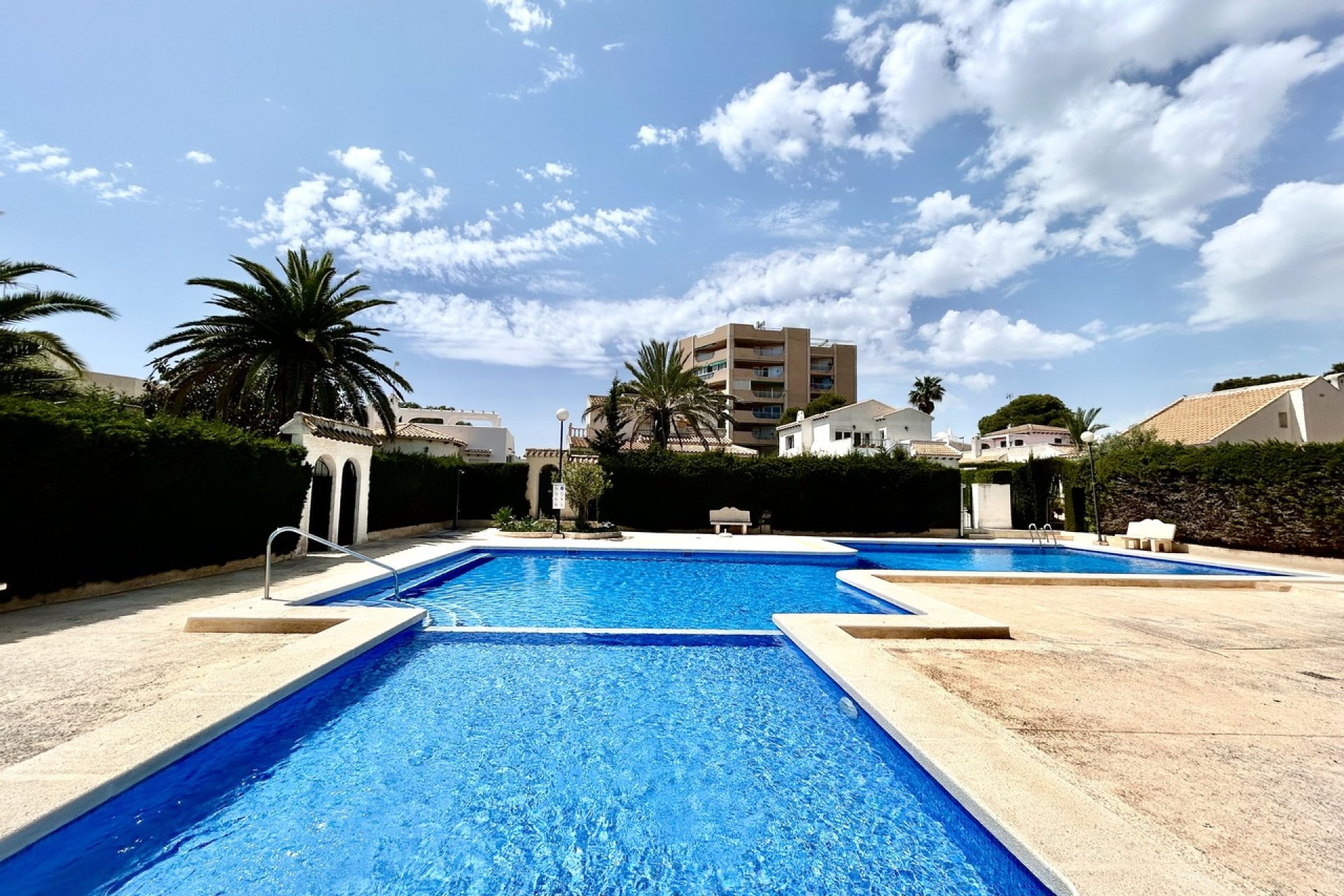Bestaande bouw - Villa -
Orihuela Costa - La Zenia
