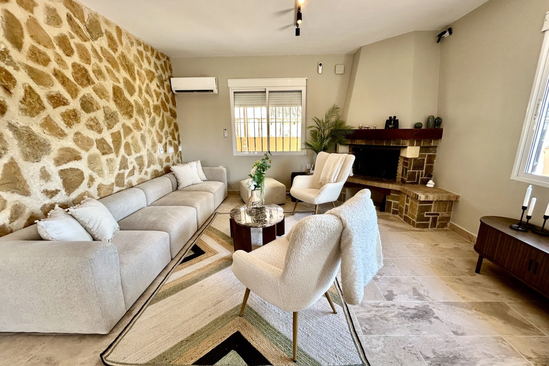 Bestaande bouw - Villa -
Orihuela Costa - La Zenia
