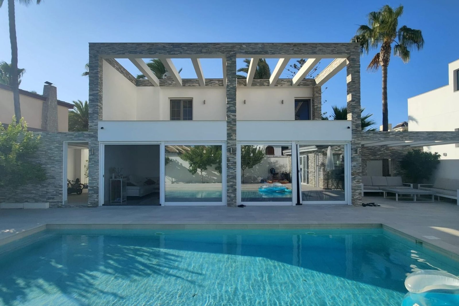 Bestaande bouw - Villa -
Orihuela Costa - La Zenia