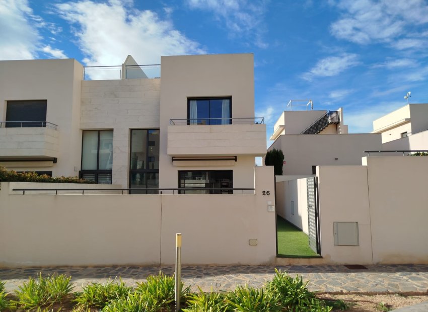 Bestaande bouw - Villa -
Orihuela Costa - Los Dolses