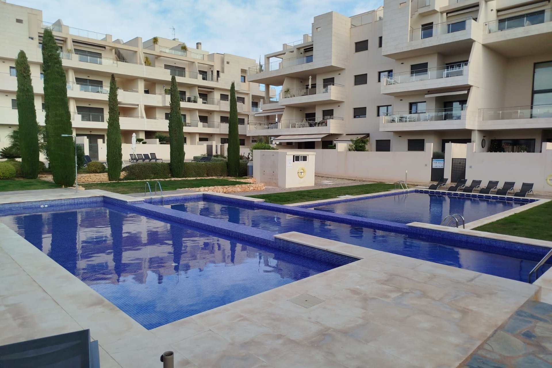 Bestaande bouw - Villa -
Orihuela Costa - Los Dolses