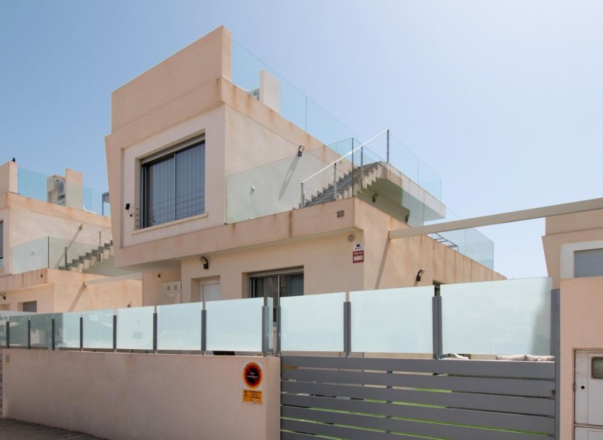 Bestaande bouw - Villa -
Orihuela Costa - Mil Palmeras