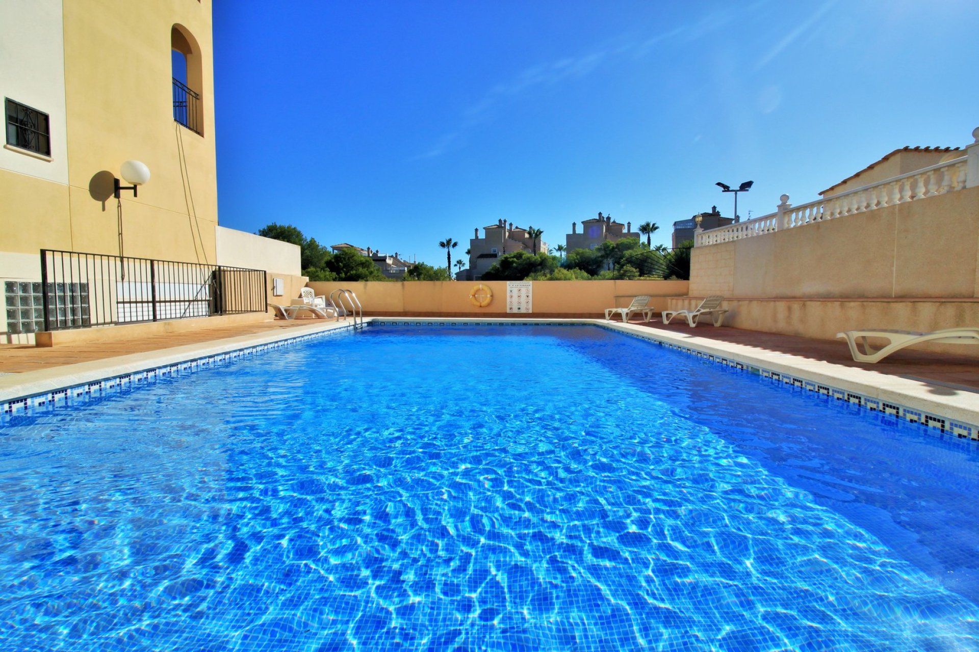 Bestaande bouw - Villa -
Orihuela Costa - Playa Flamenca