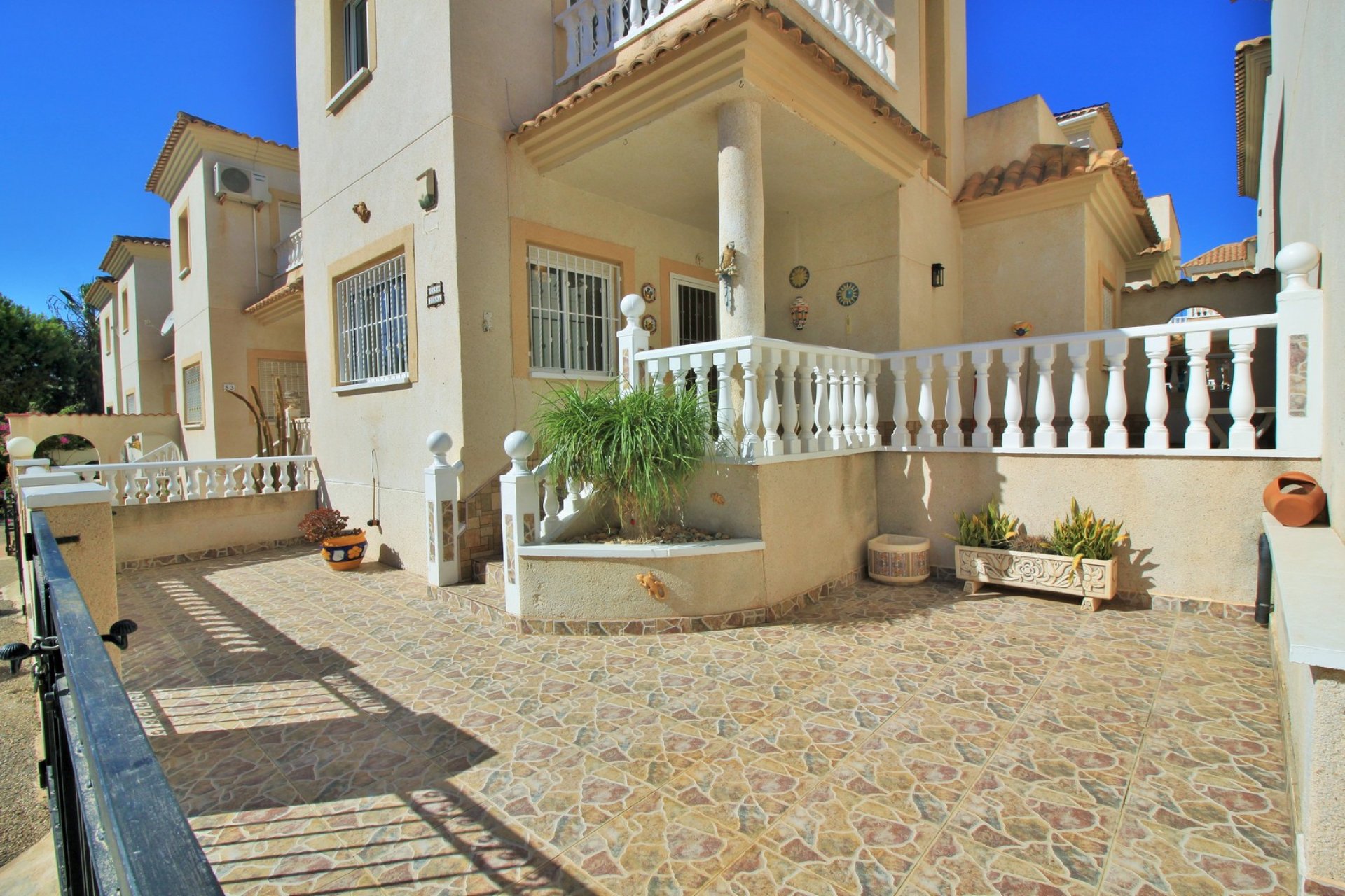 Bestaande bouw - Villa -
Orihuela Costa - Playa Flamenca