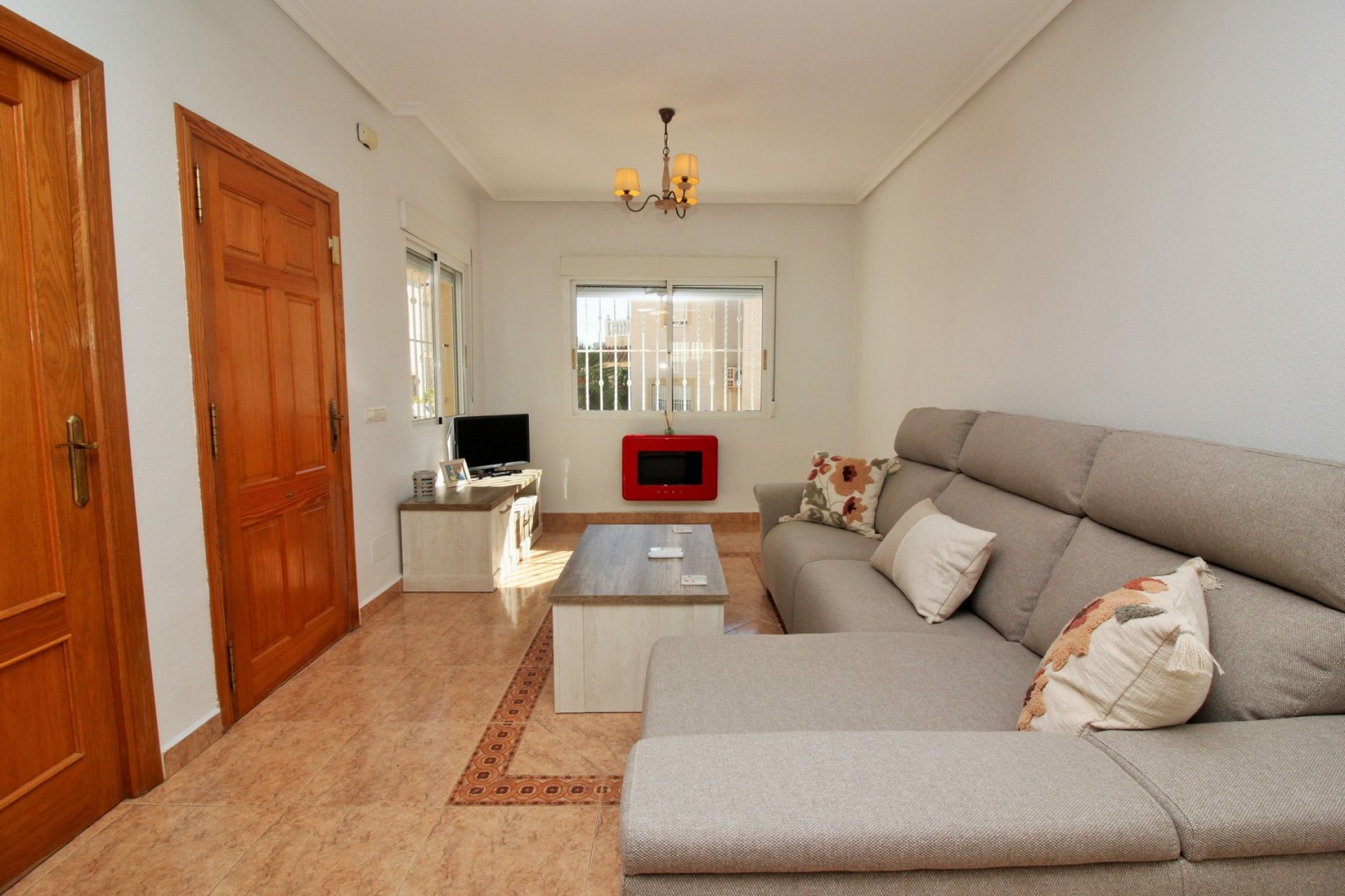 Bestaande bouw - Villa -
Orihuela Costa - Playa Flamenca