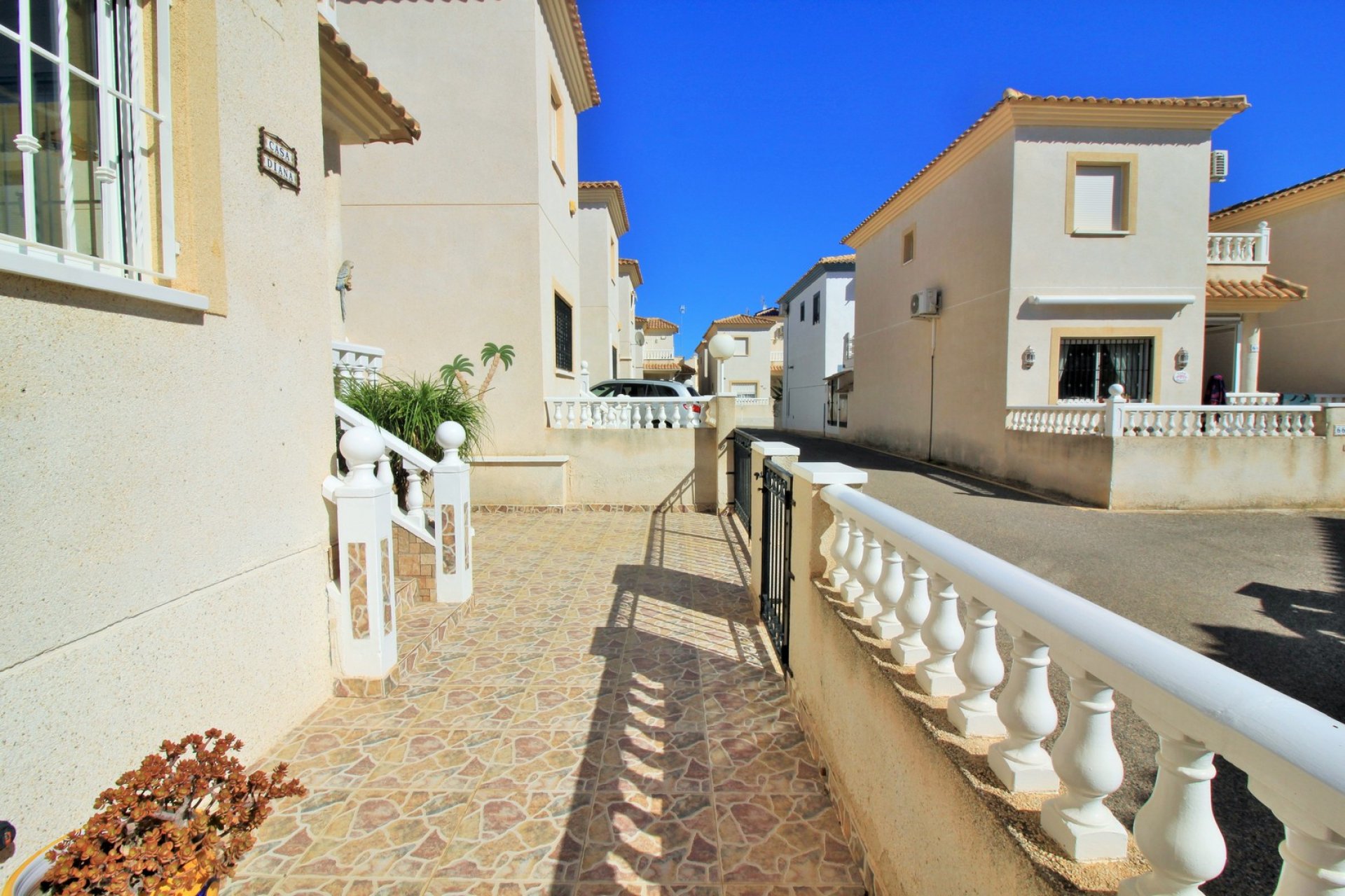 Bestaande bouw - Villa -
Orihuela Costa - Playa Flamenca