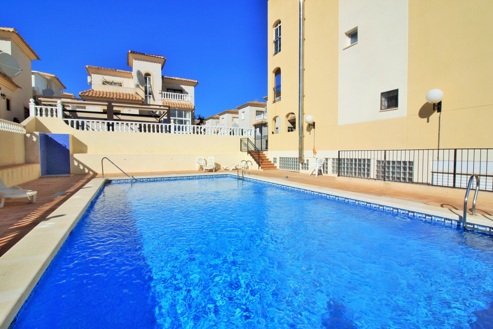 Bestaande bouw - Villa -
Orihuela Costa - Playa Flamenca