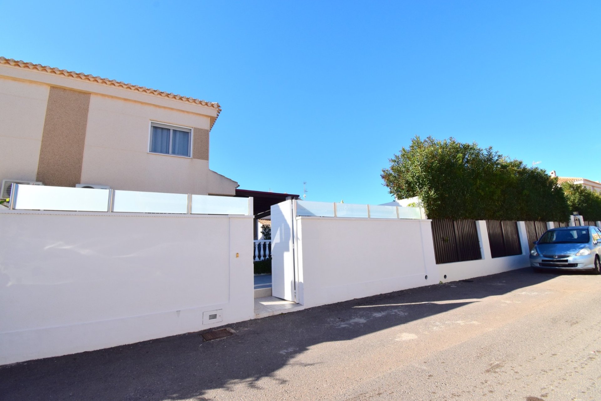 Bestaande bouw - Villa -
Orihuela Costa - Playa Flamenca