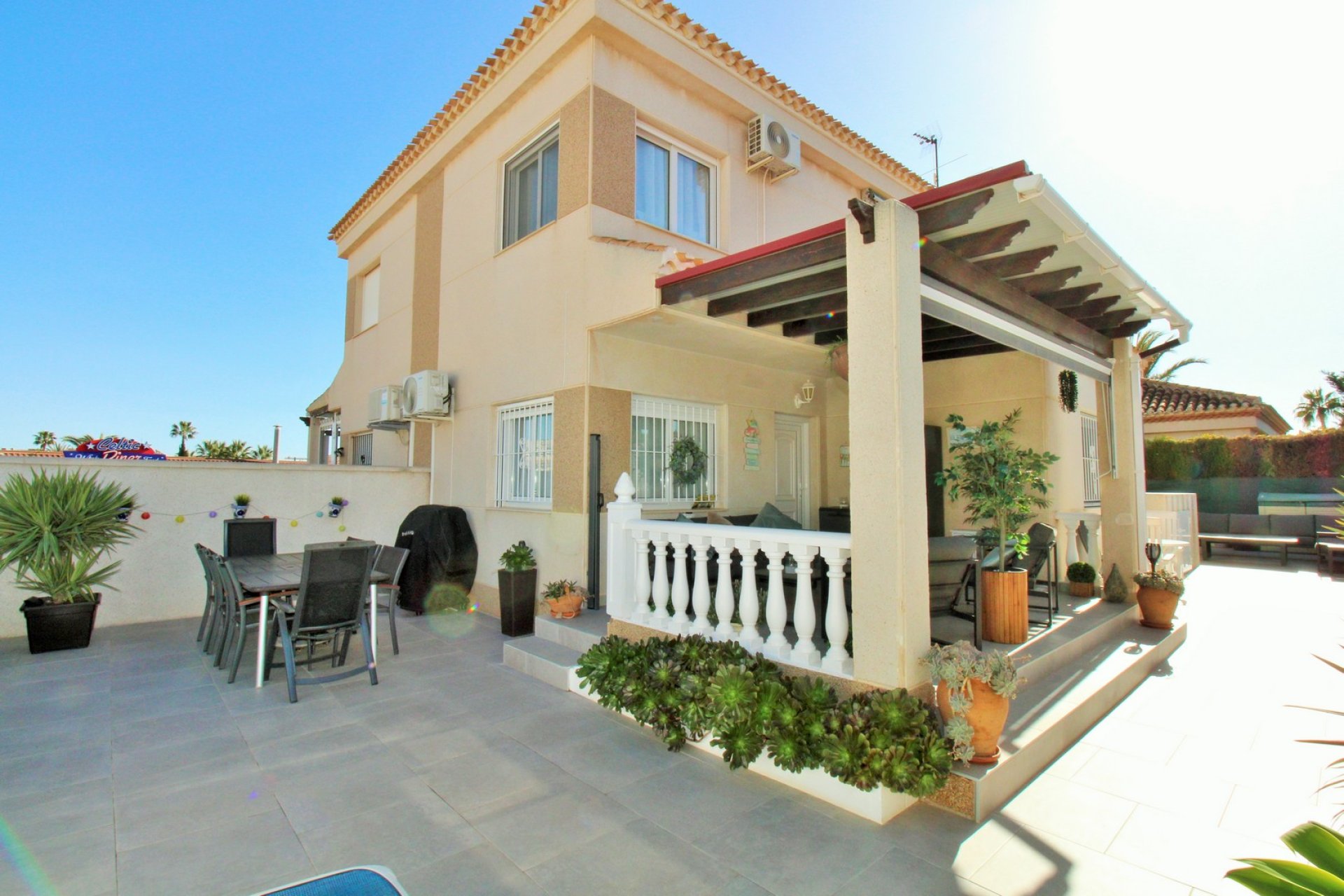 Bestaande bouw - Villa -
Orihuela Costa - Playa Flamenca