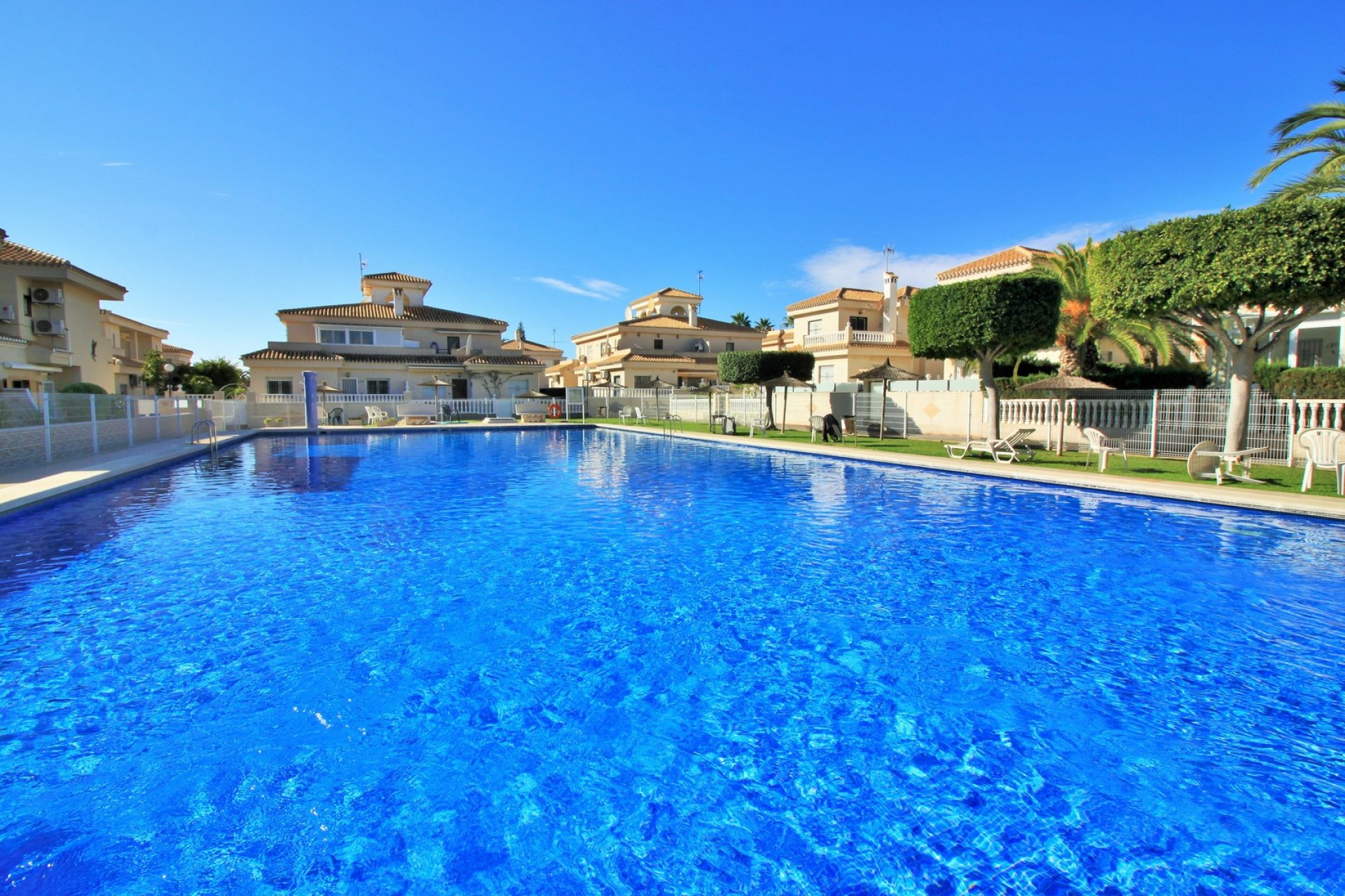 Bestaande bouw - Villa -
Orihuela Costa - Playa Flamenca