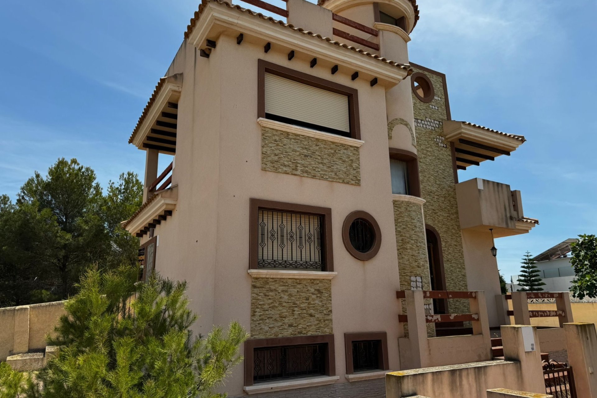 Bestaande bouw - Villa -
Orihuela Costa - Villamartín