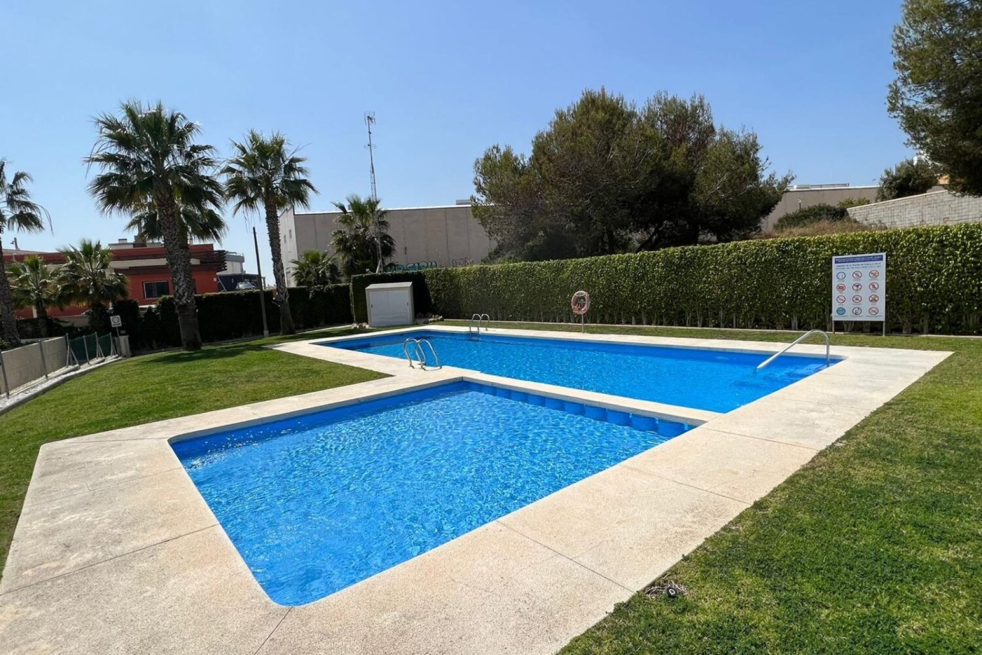 Bestaande bouw - Villa -
Orihuela Costa - Villamartín