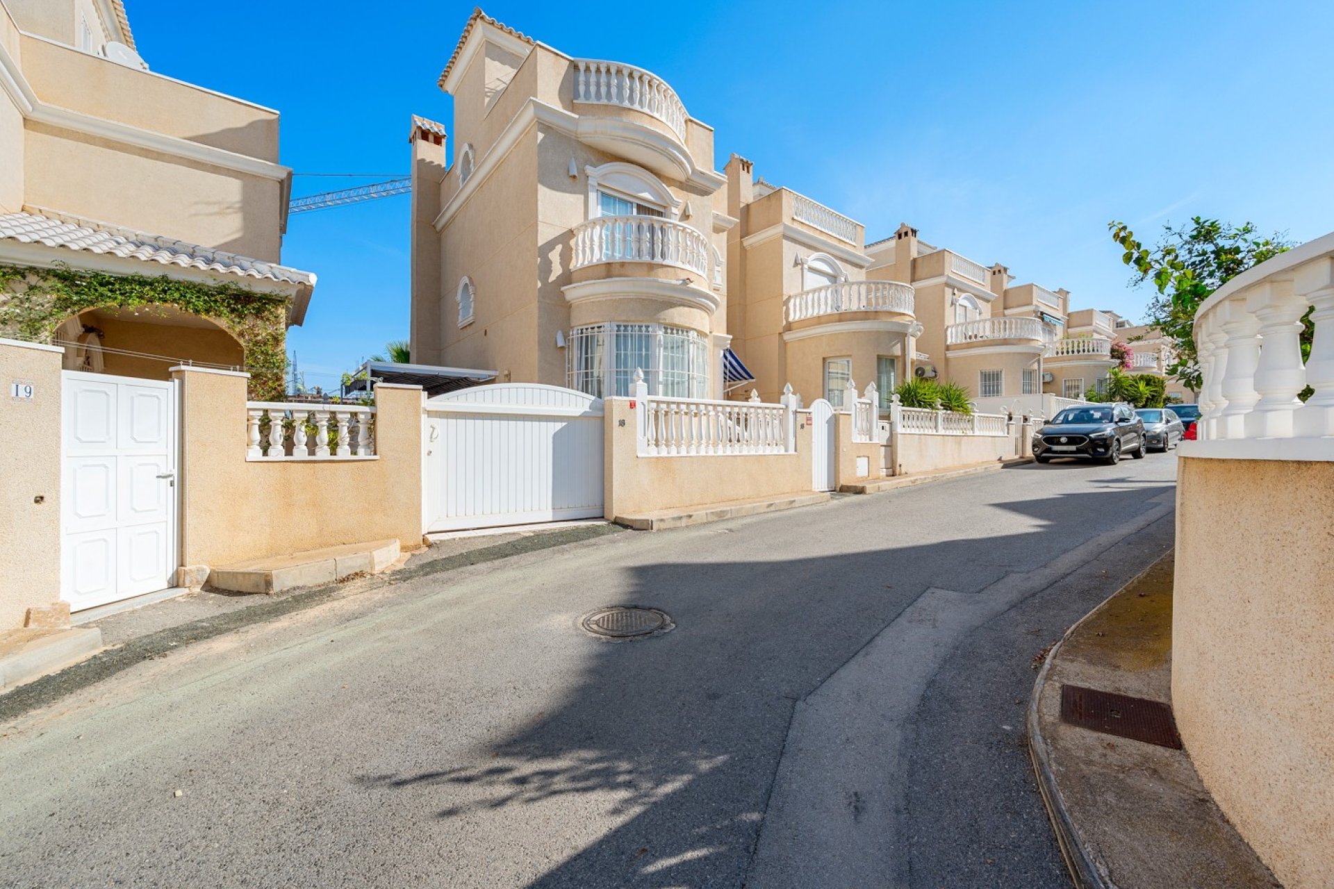 Bestaande bouw - Villa -
Orihuela - Los Altos