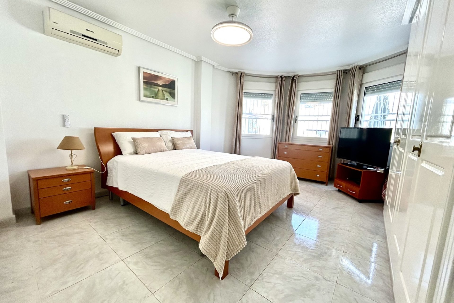 Bestaande bouw - Villa -
Pinar de Campoverde