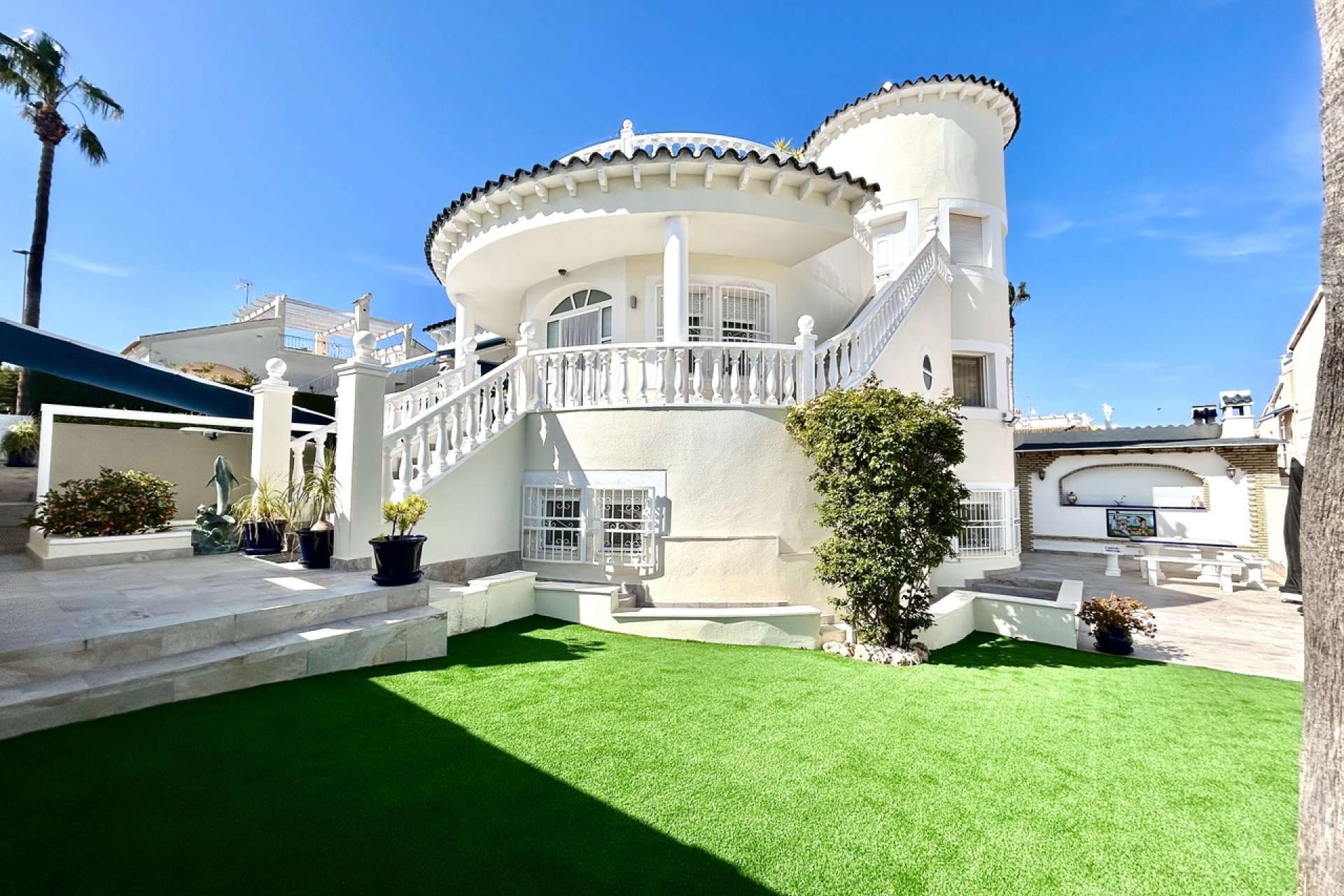 Bestaande bouw - Villa -
Pinar de Campoverde