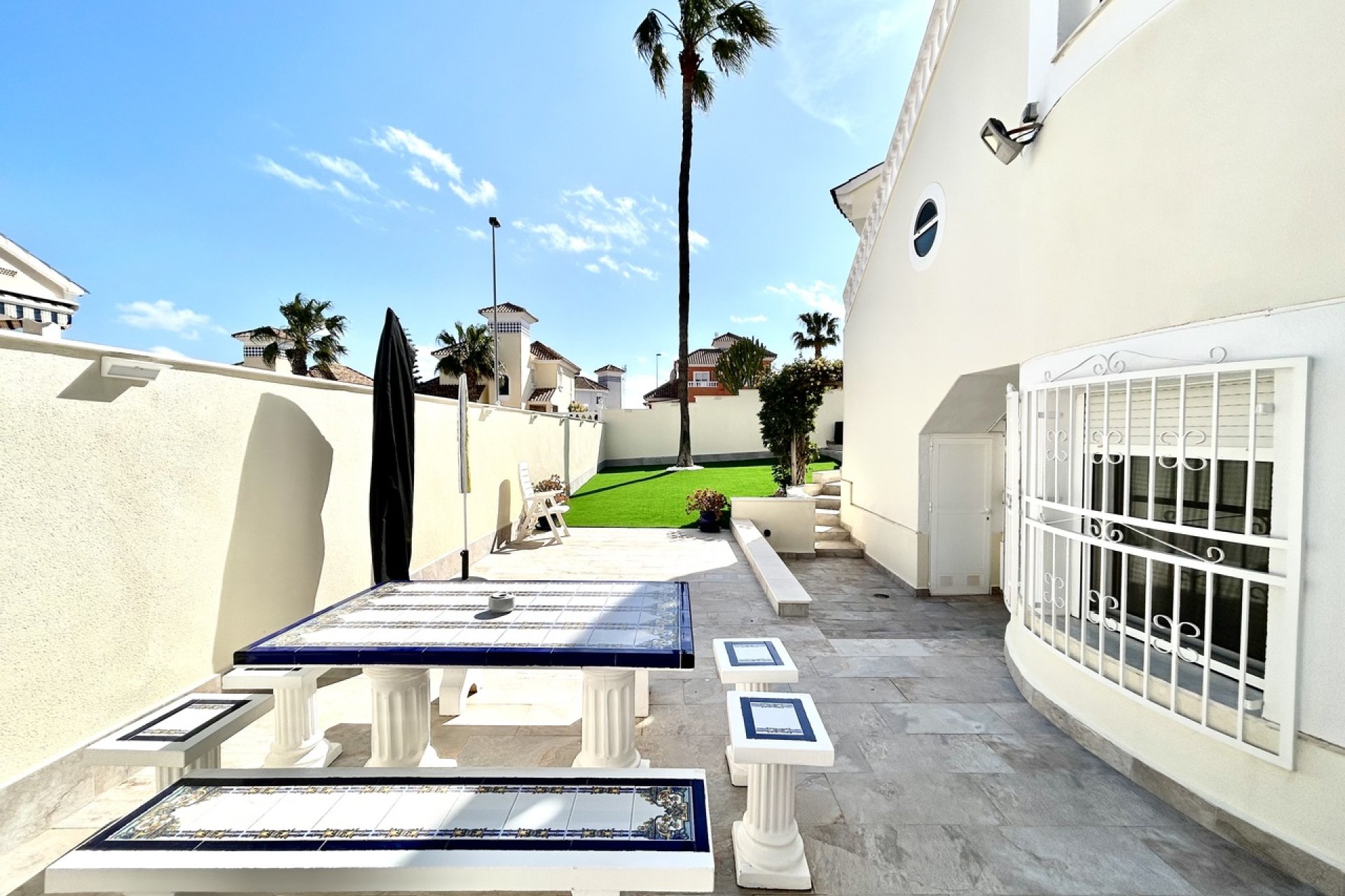 Bestaande bouw - Villa -
Pinar de Campoverde