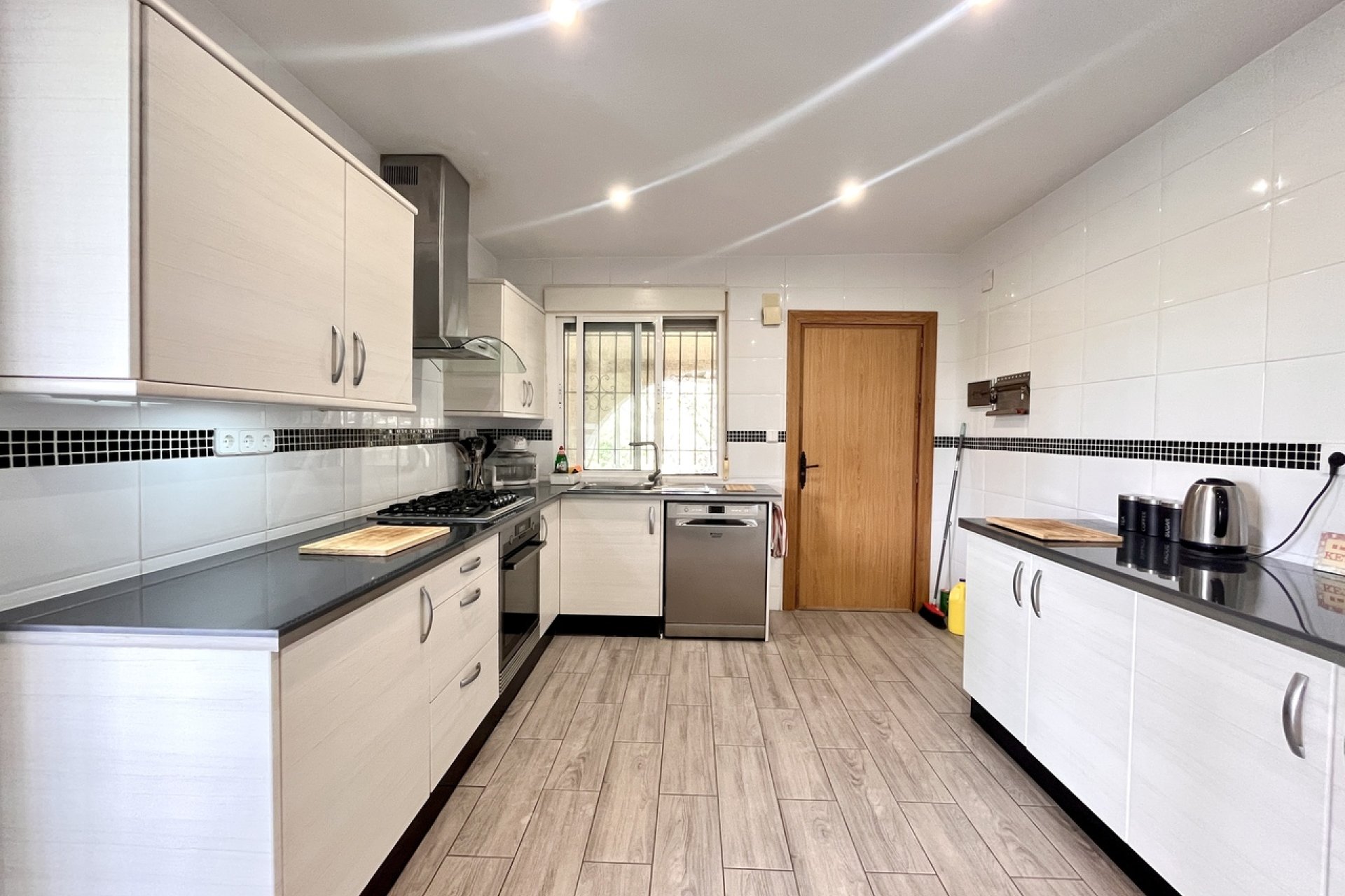 Bestaande bouw - Villa -
Pinar de Campoverde