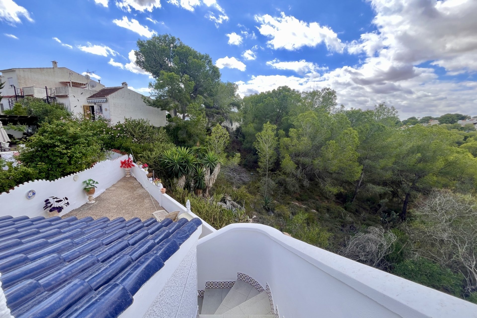 Bestaande bouw - Villa -
Pinar de Campoverde