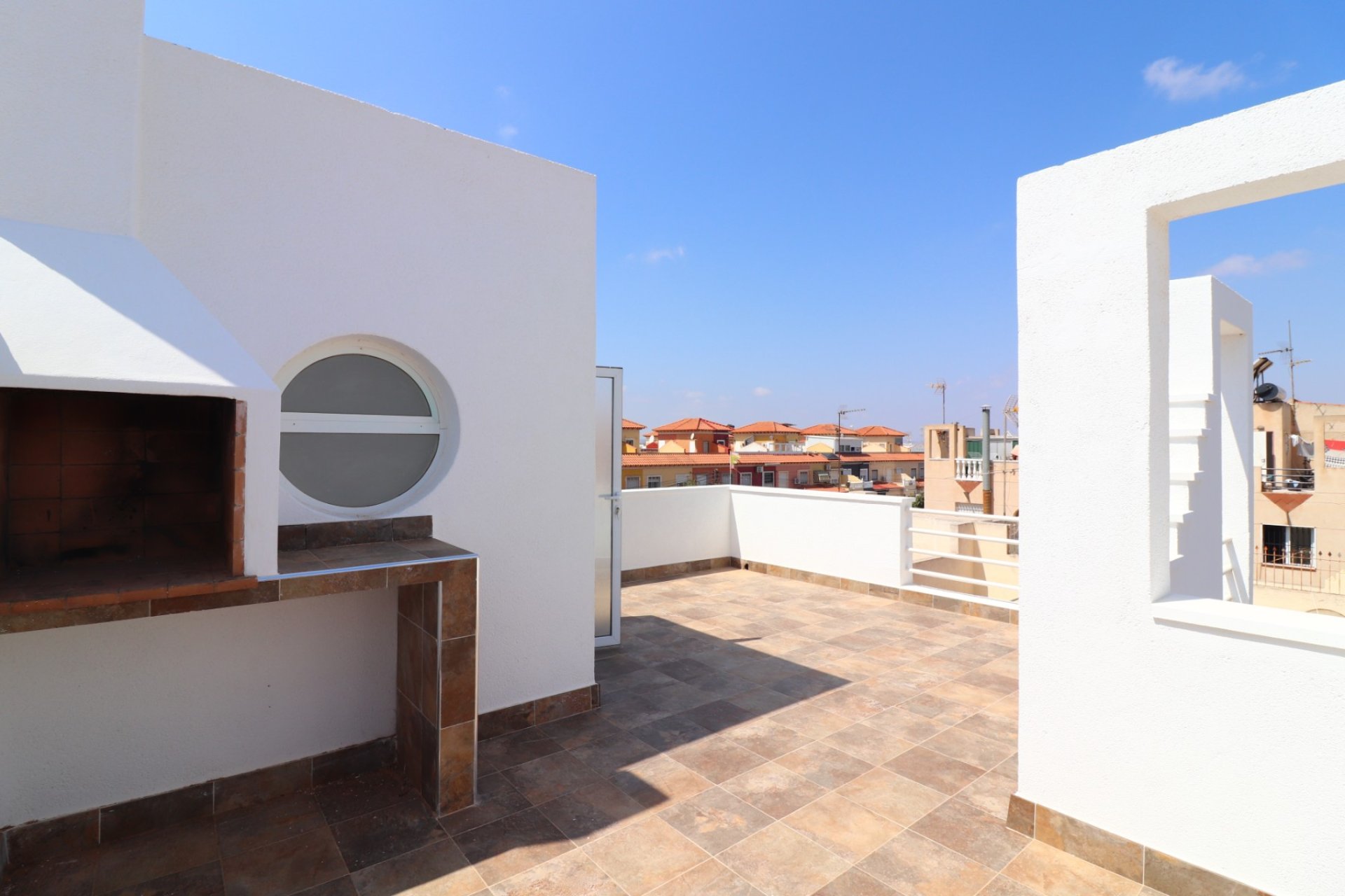 Bestaande bouw - Villa -
Torrevieja - El Salado