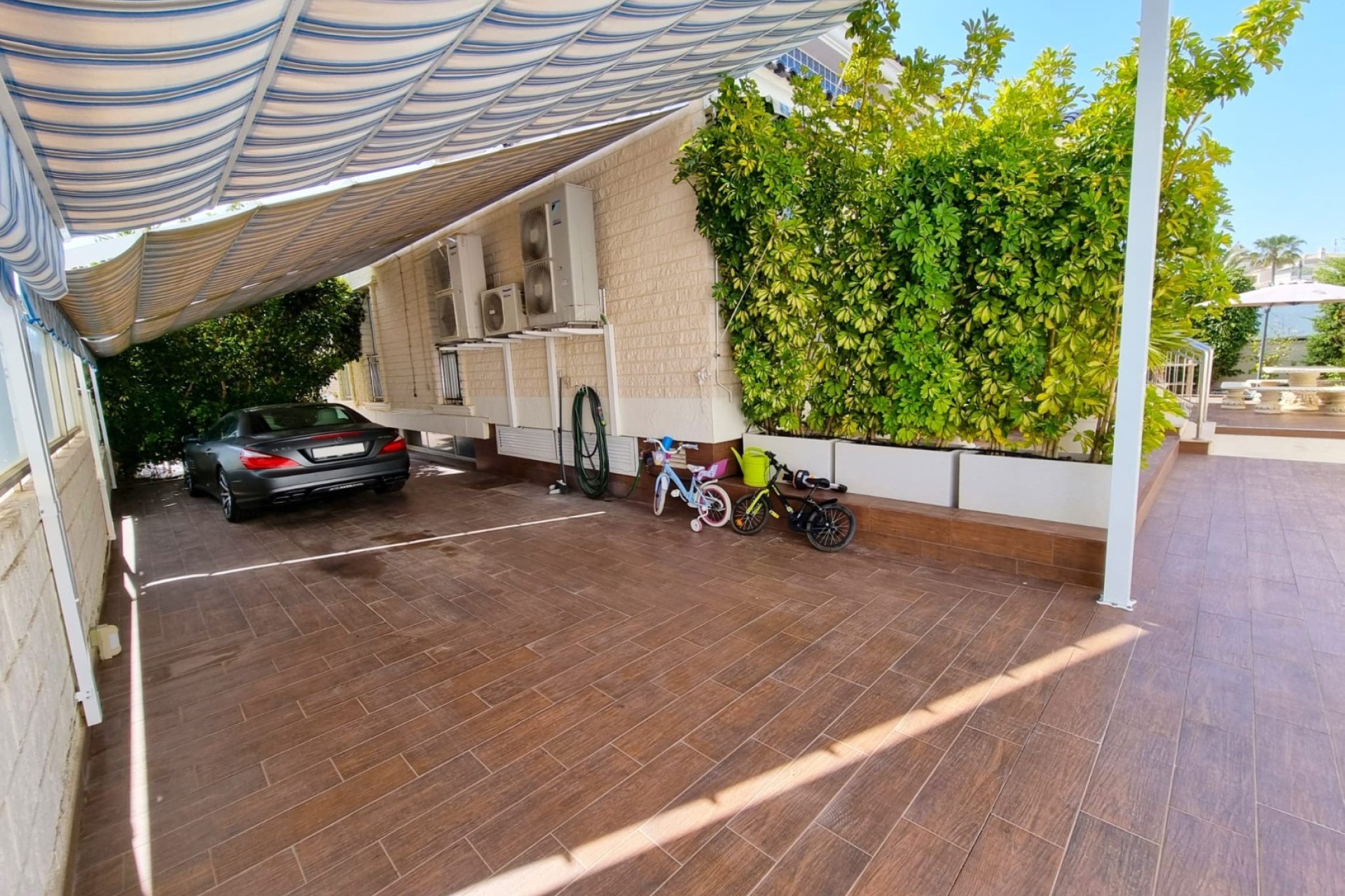 Bestaande bouw - Villa -
Torrevieja - La Mata